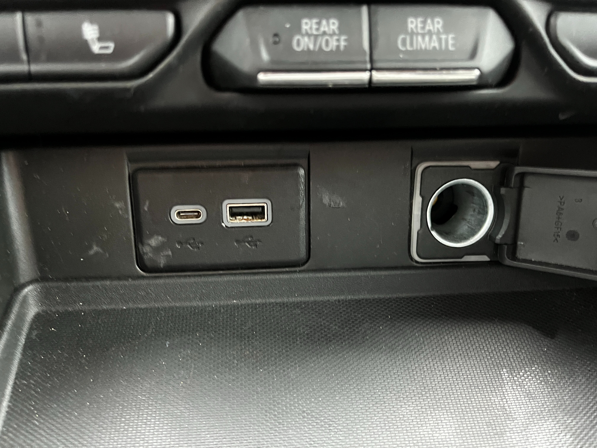 Chevrolet Tahoe 4WD 4dr Z71 2022