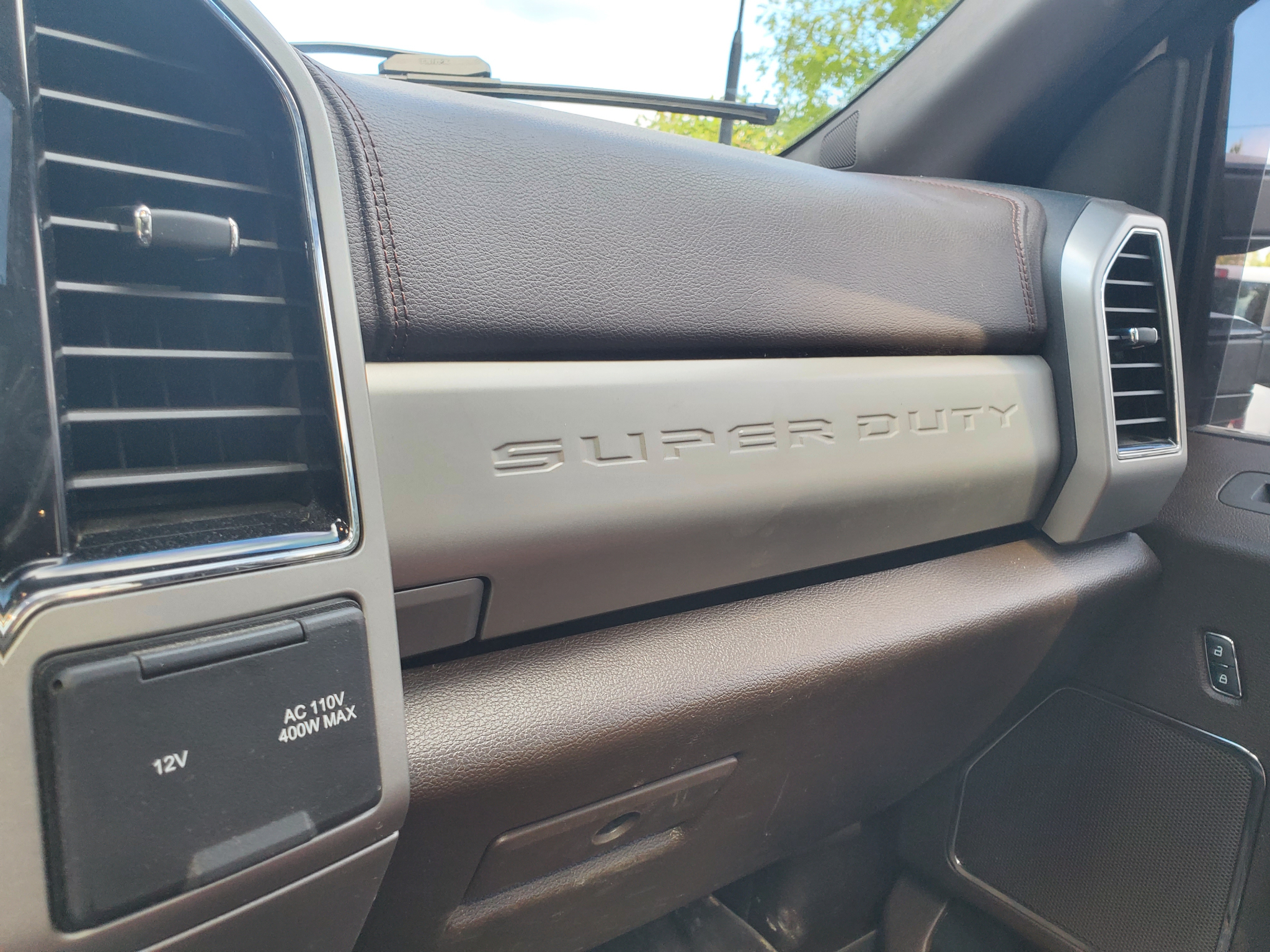 Ford Super Duty F-250 SRW  2022