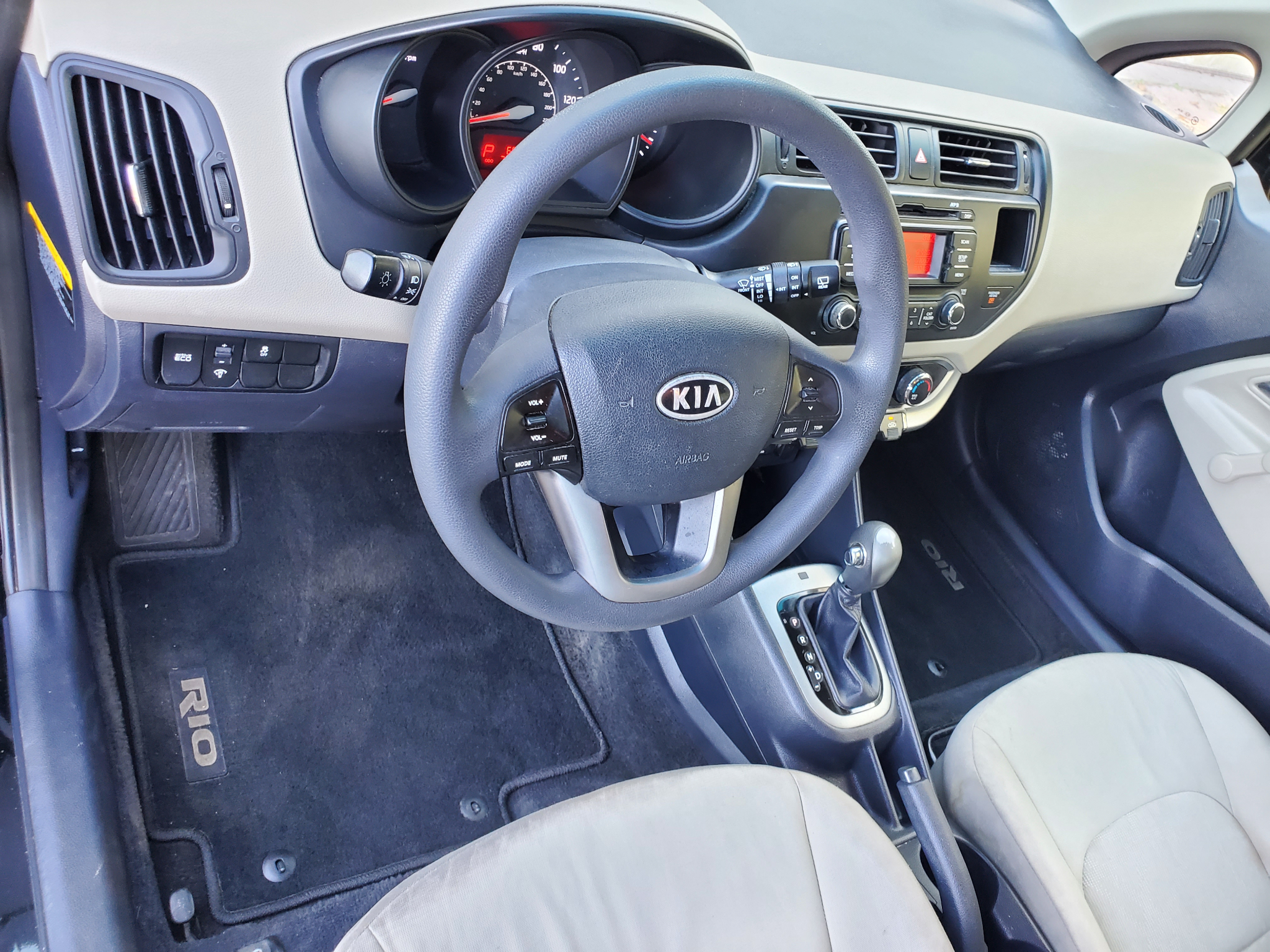 Kia Rio 5dr HB Auto LX 2013