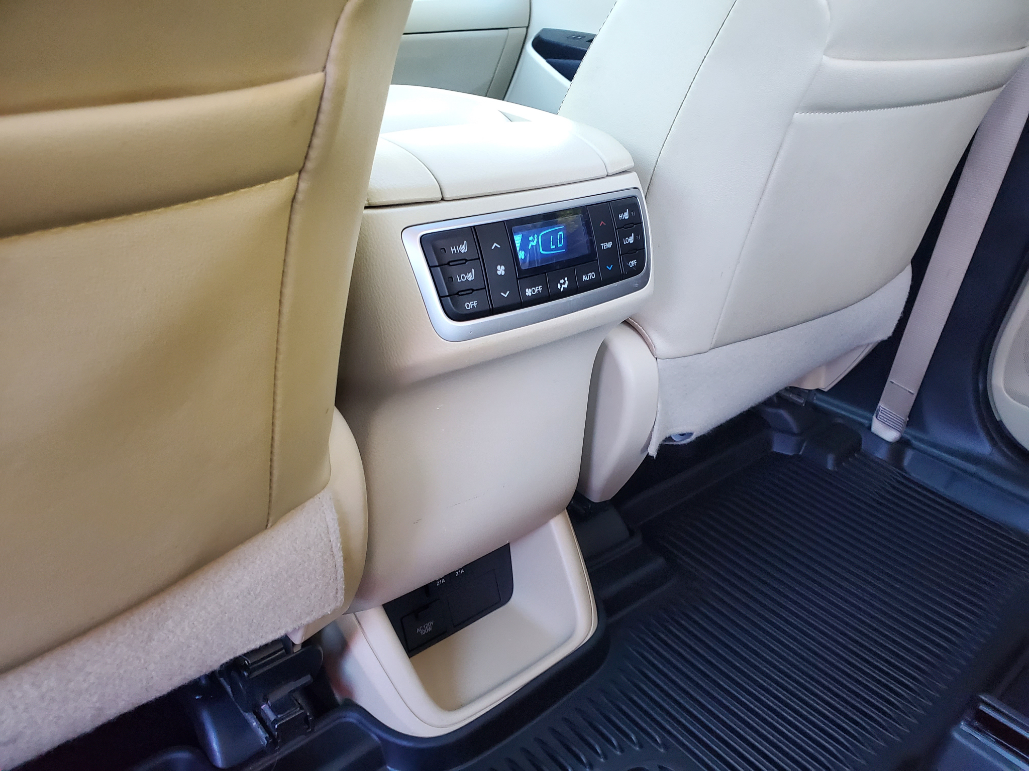 Toyota Highlander  2019