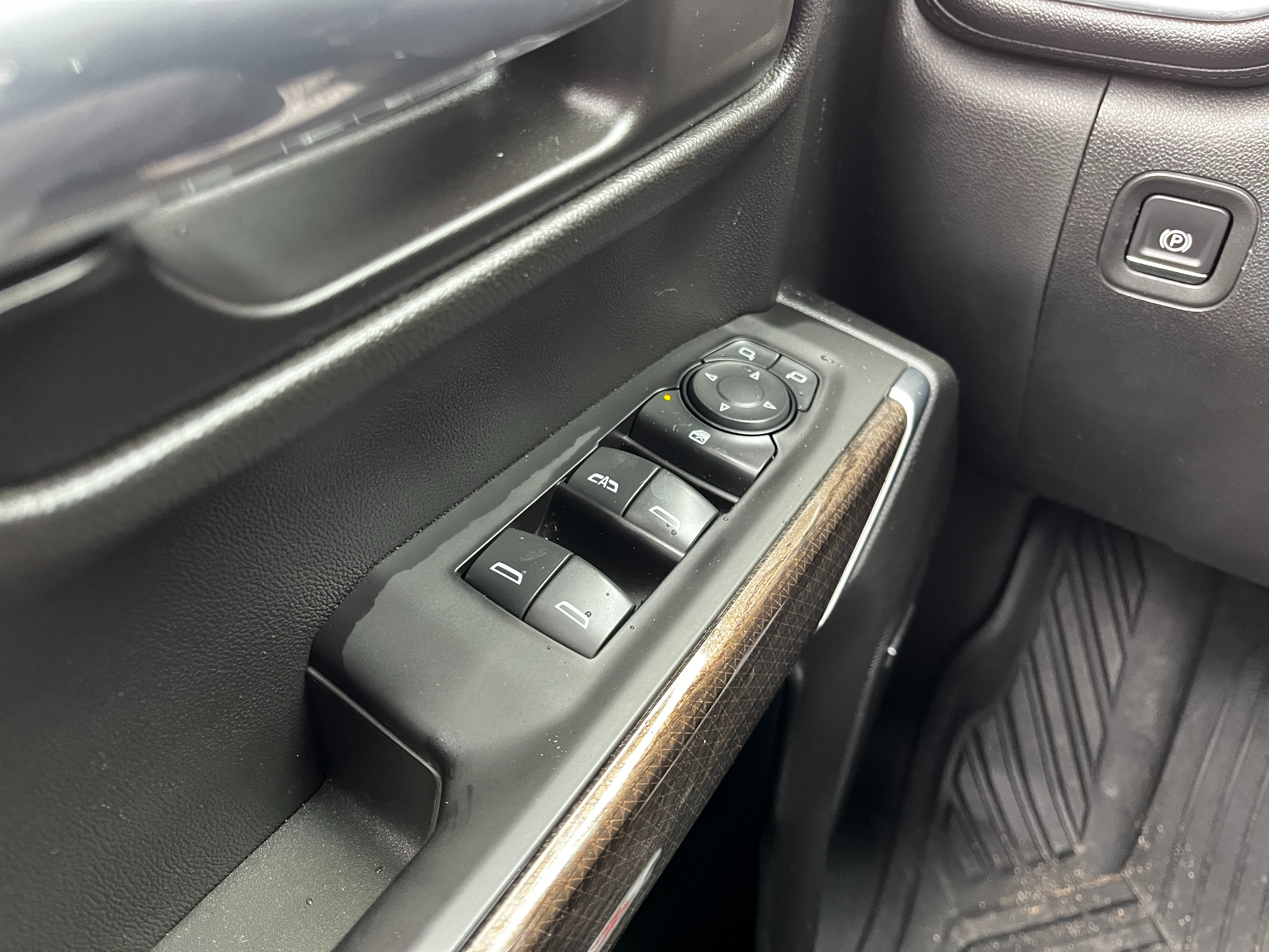 Chevrolet Silverado 1500  2020