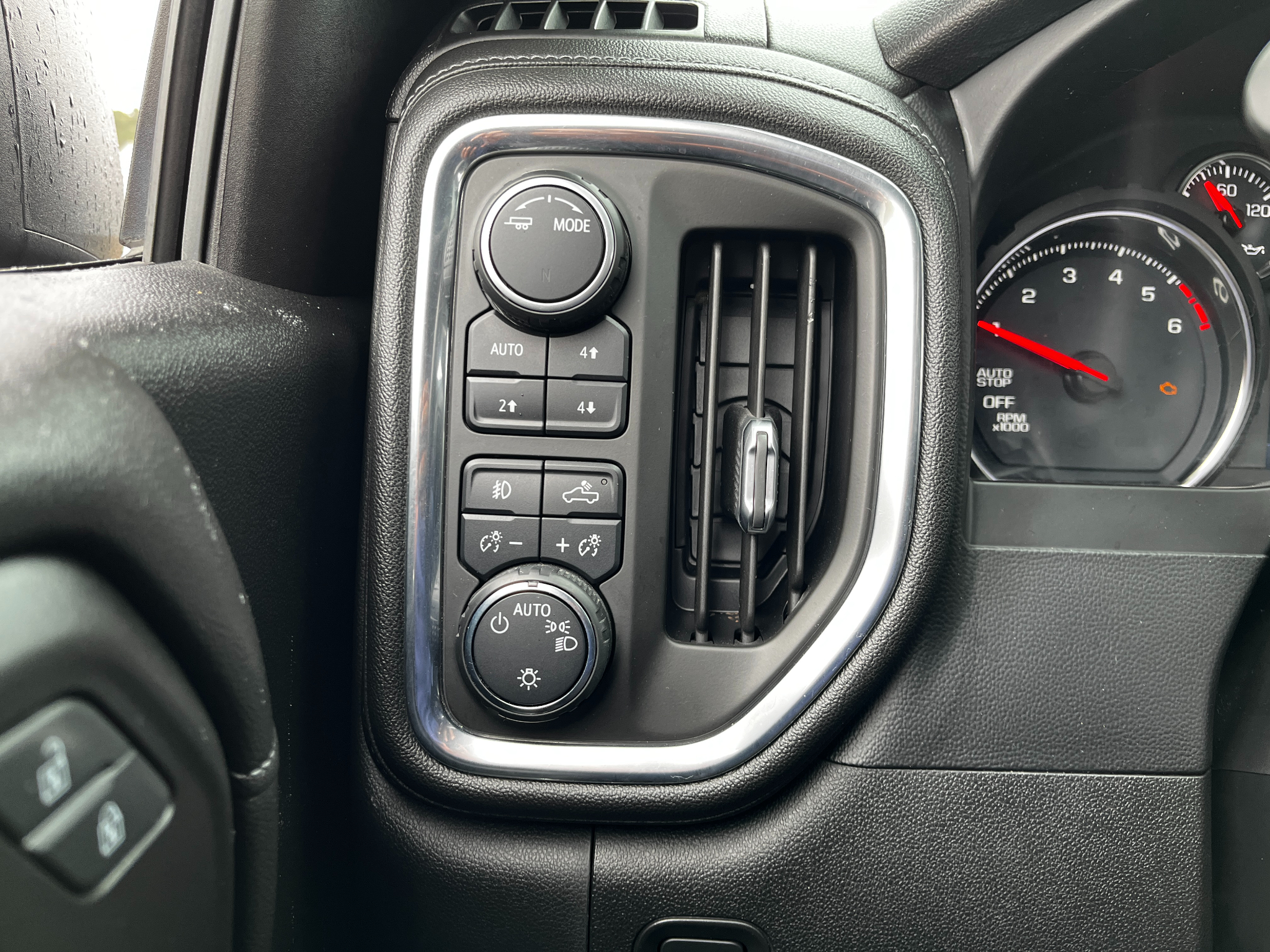 Chevrolet Silverado 1500  2020