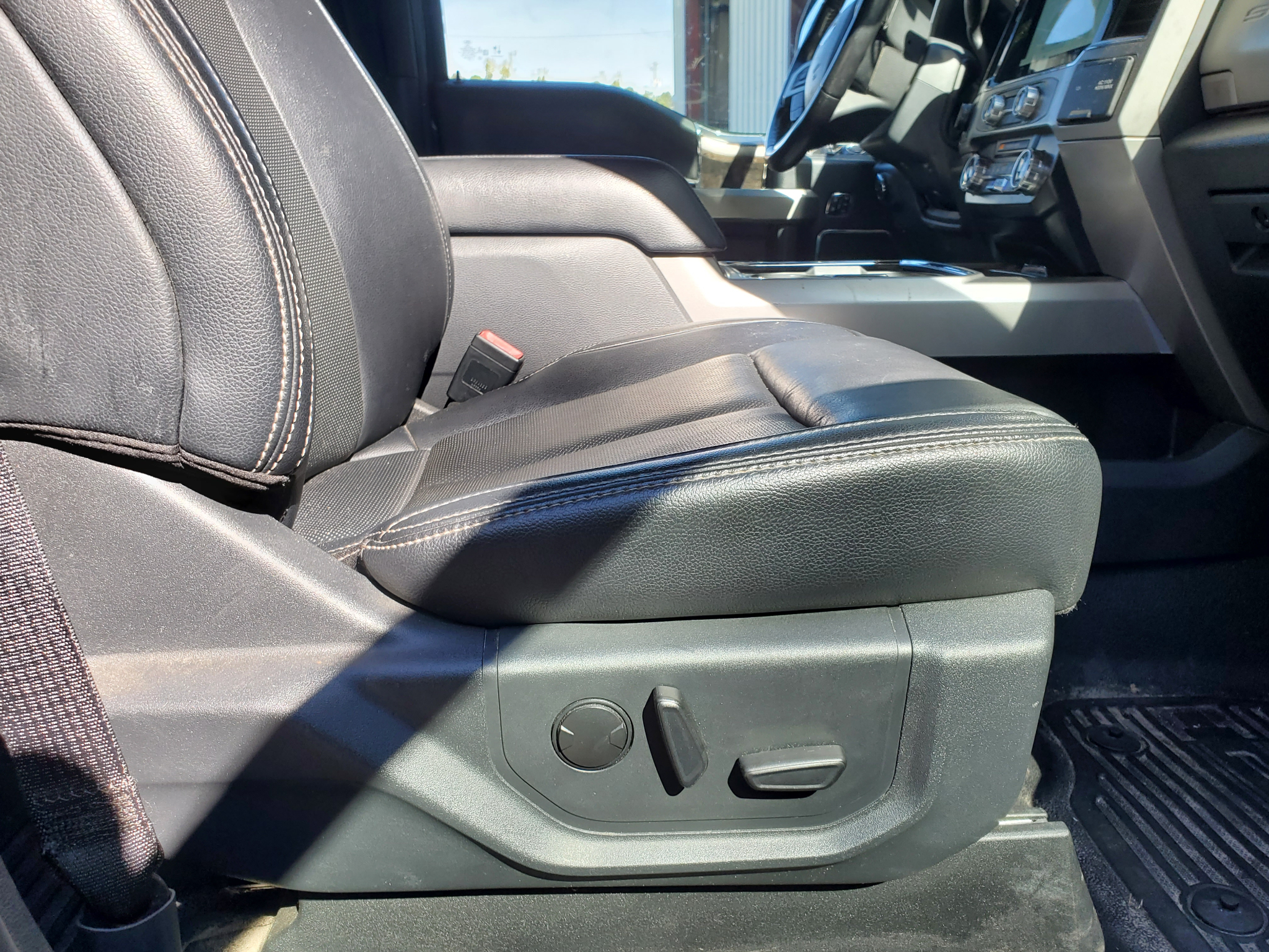 Ford Super Duty F-250 SRW  2022