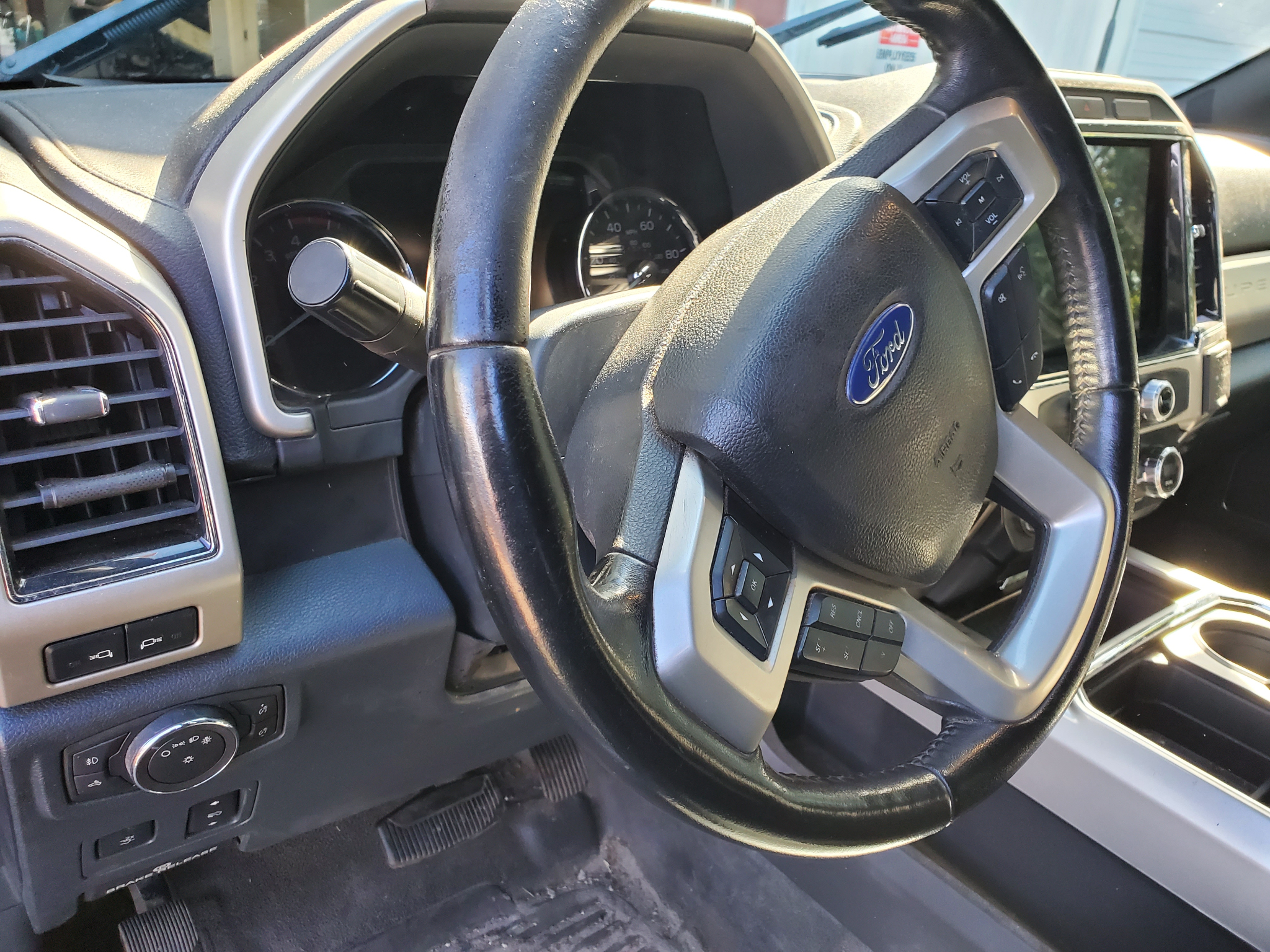 Ford Super Duty F-250 SRW  2022