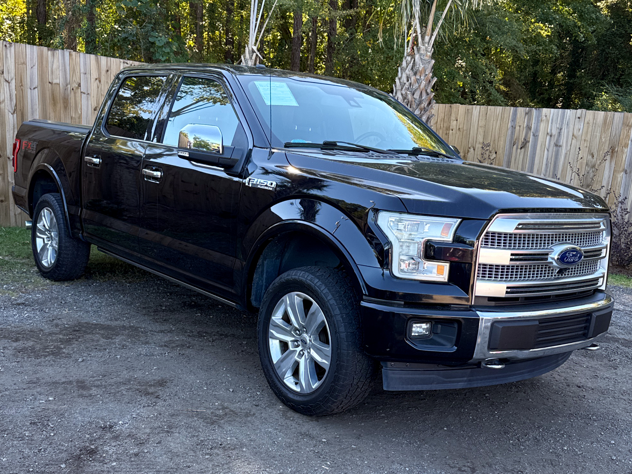 Ford F-150 Platinum 4WD SuperCrew 5.5' Box 2017