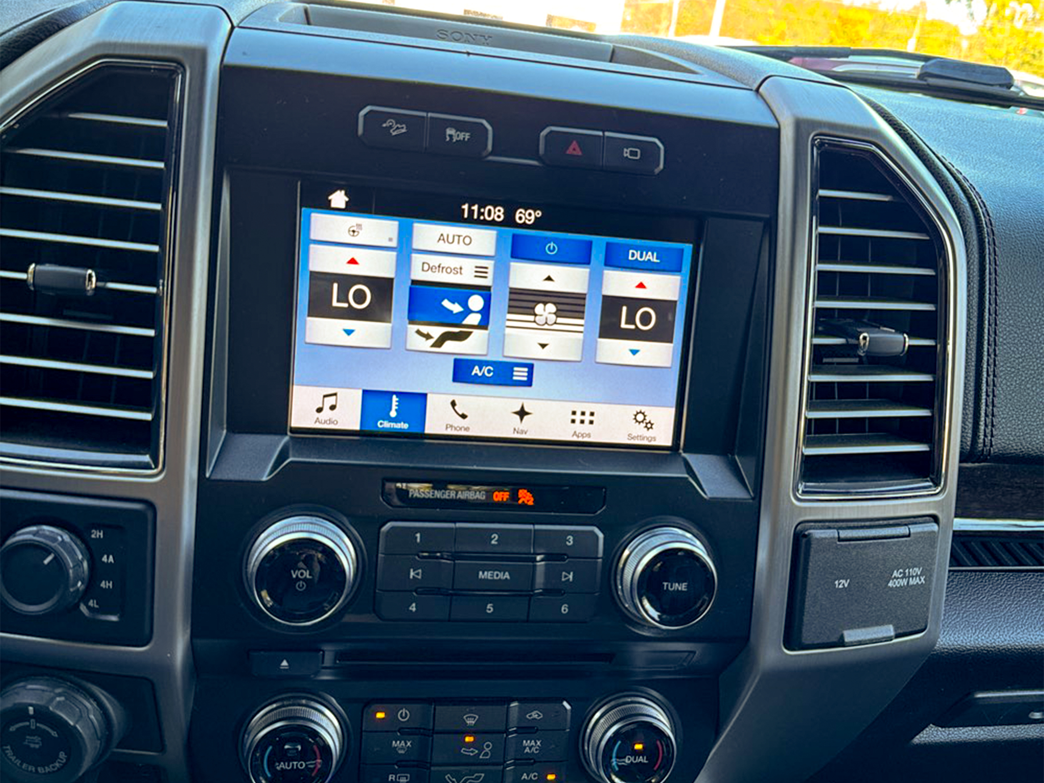 Ford F-150 Platinum 4WD SuperCrew 5.5' Box 2017