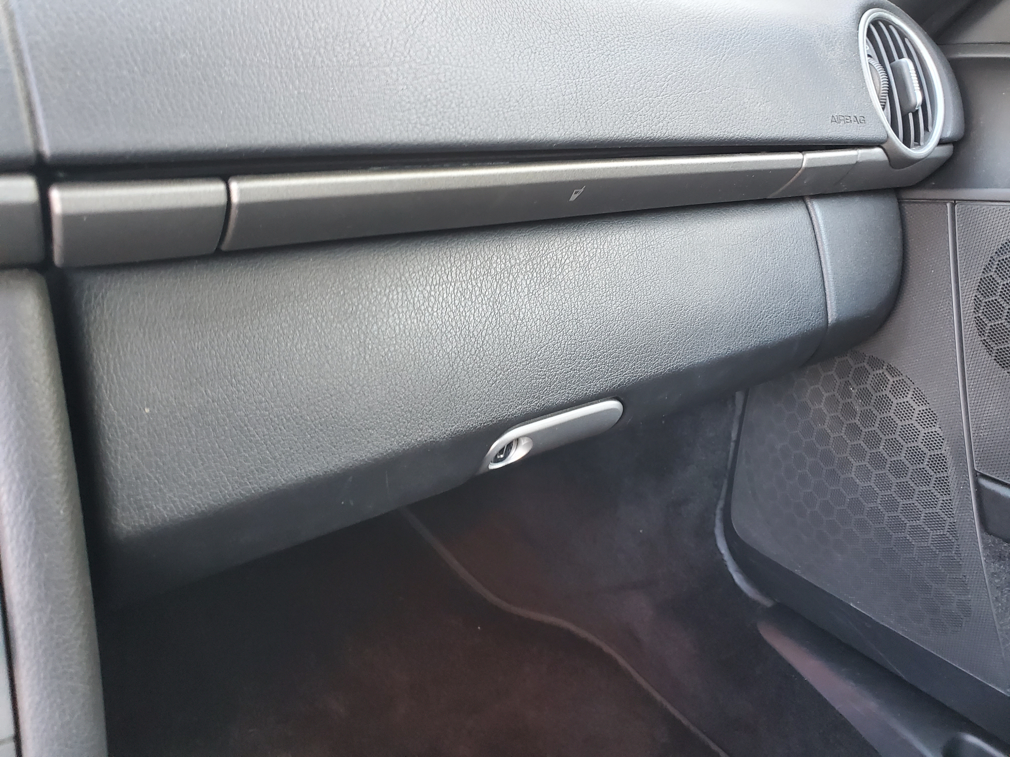 Porsche Boxster 2dr Roadster 2006