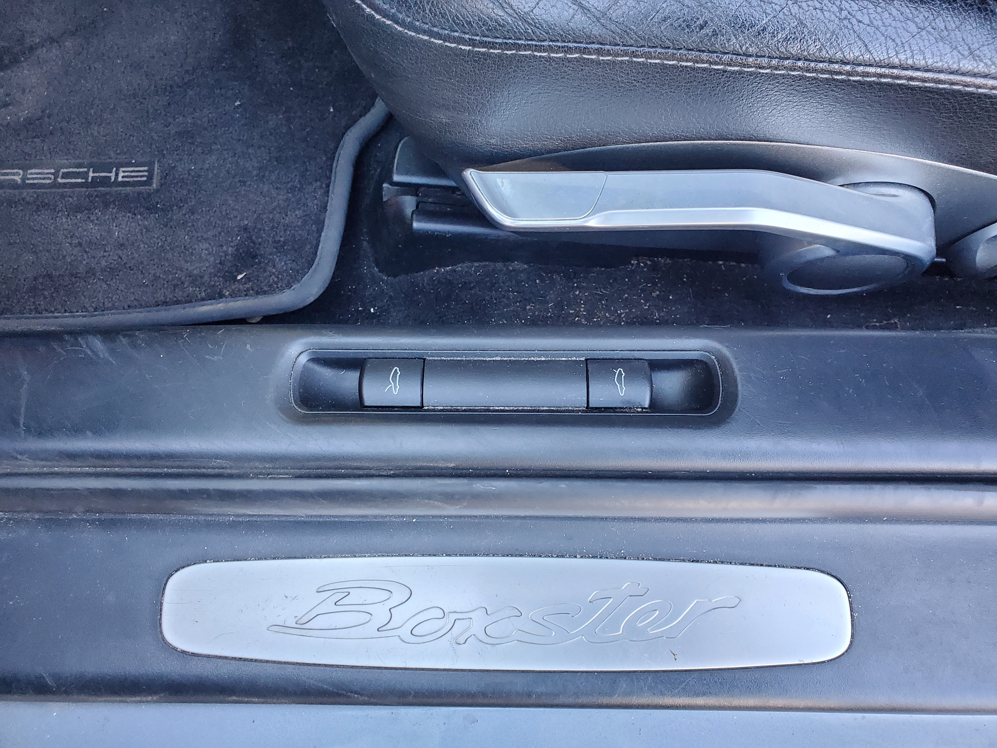 Porsche Boxster 2dr Roadster 2006