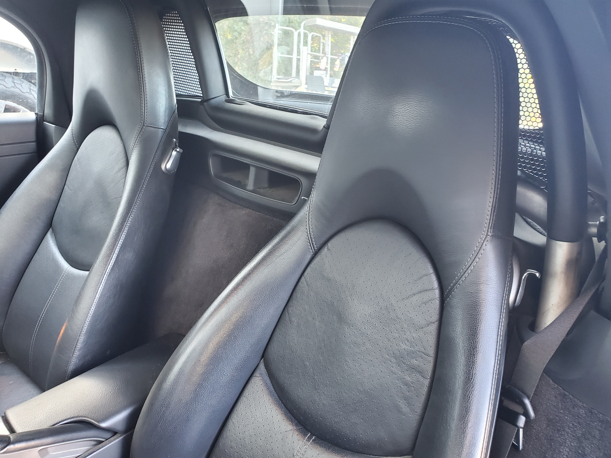 Porsche Boxster 2dr Roadster 2006