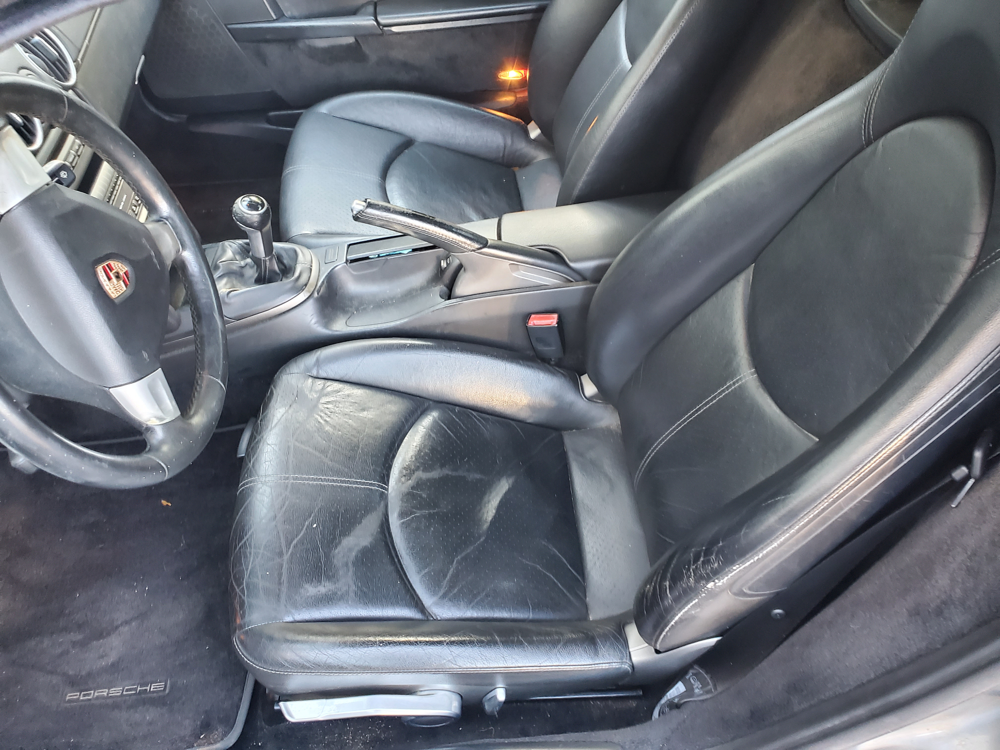 Porsche Boxster 2dr Roadster 2006