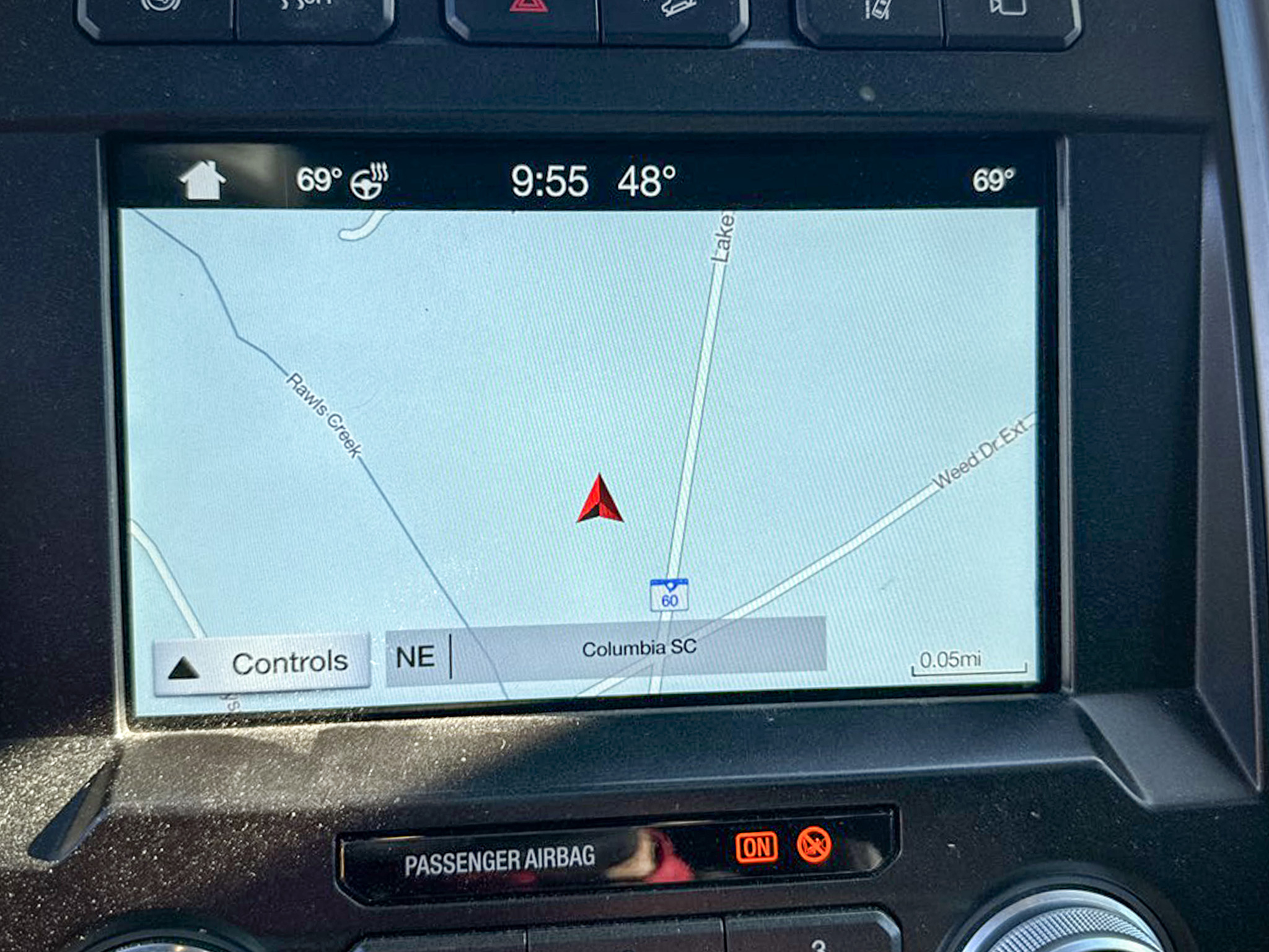 Ford Super Duty F-350 SRW Platinum 4WD Crew Cab 8' Box 2017