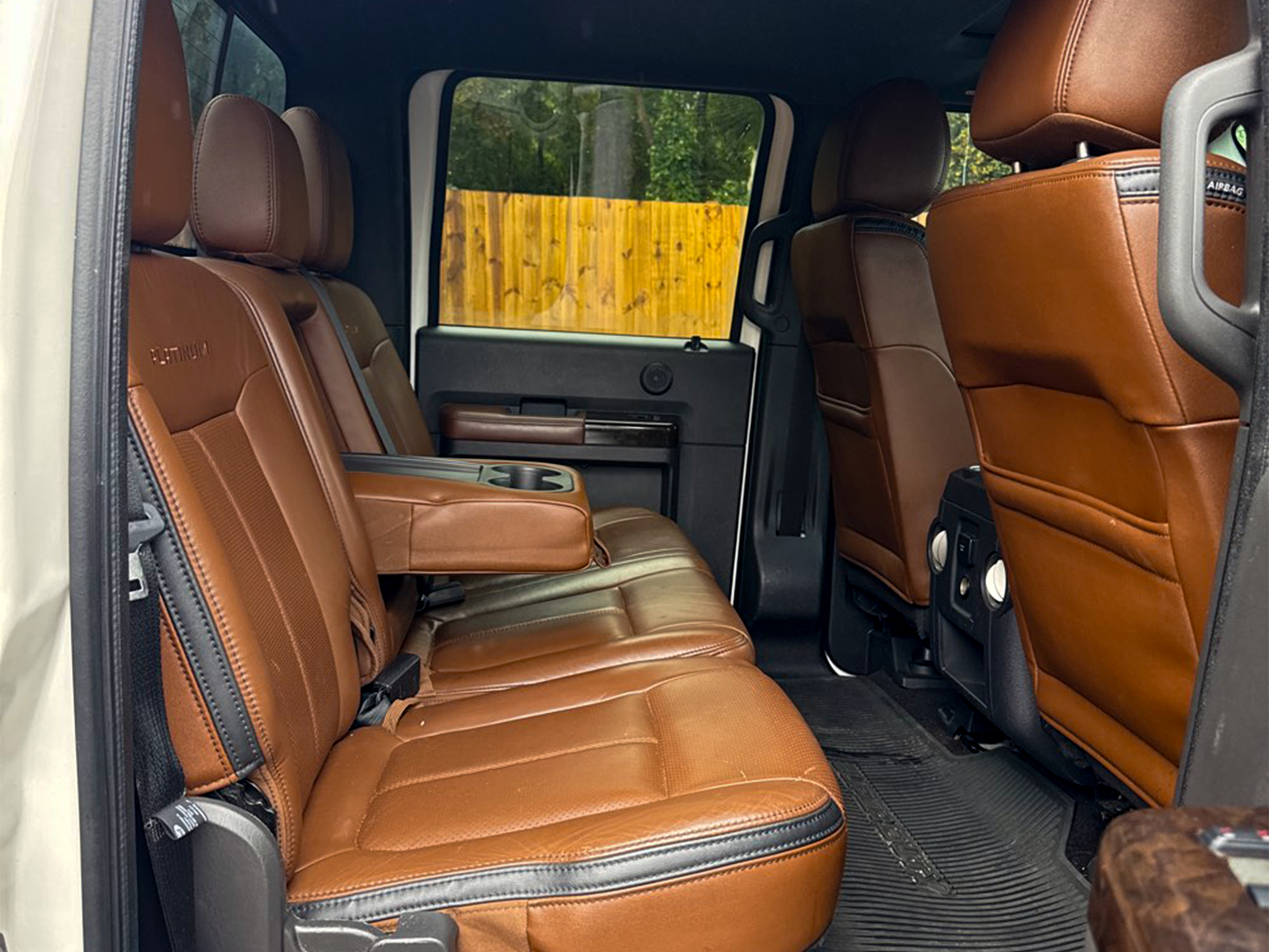 Ford Super Duty F-350 SRW 4WD Crew Cab 172" Platinum 2014