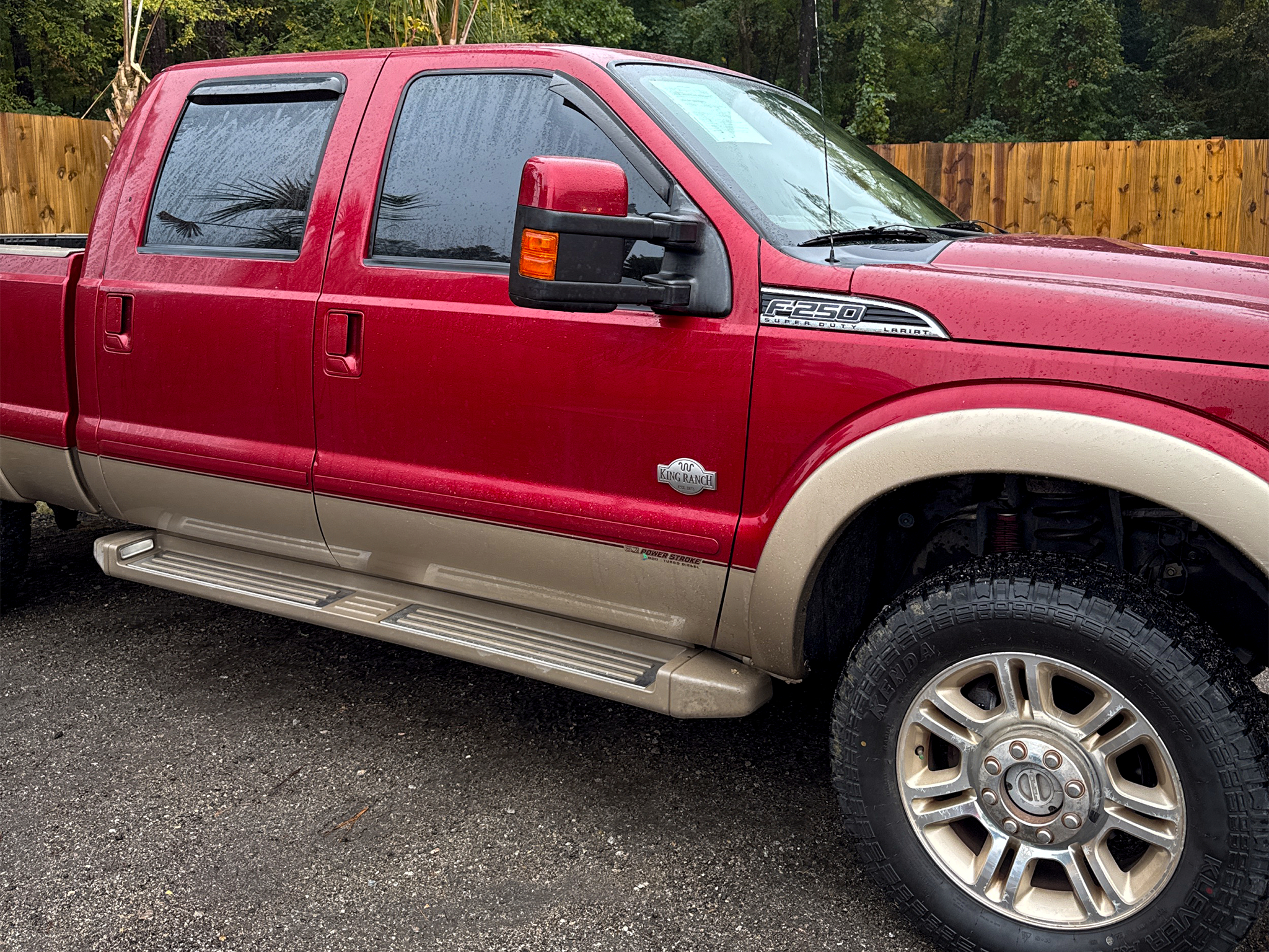 Ford Super Duty F-250 SRW  2013