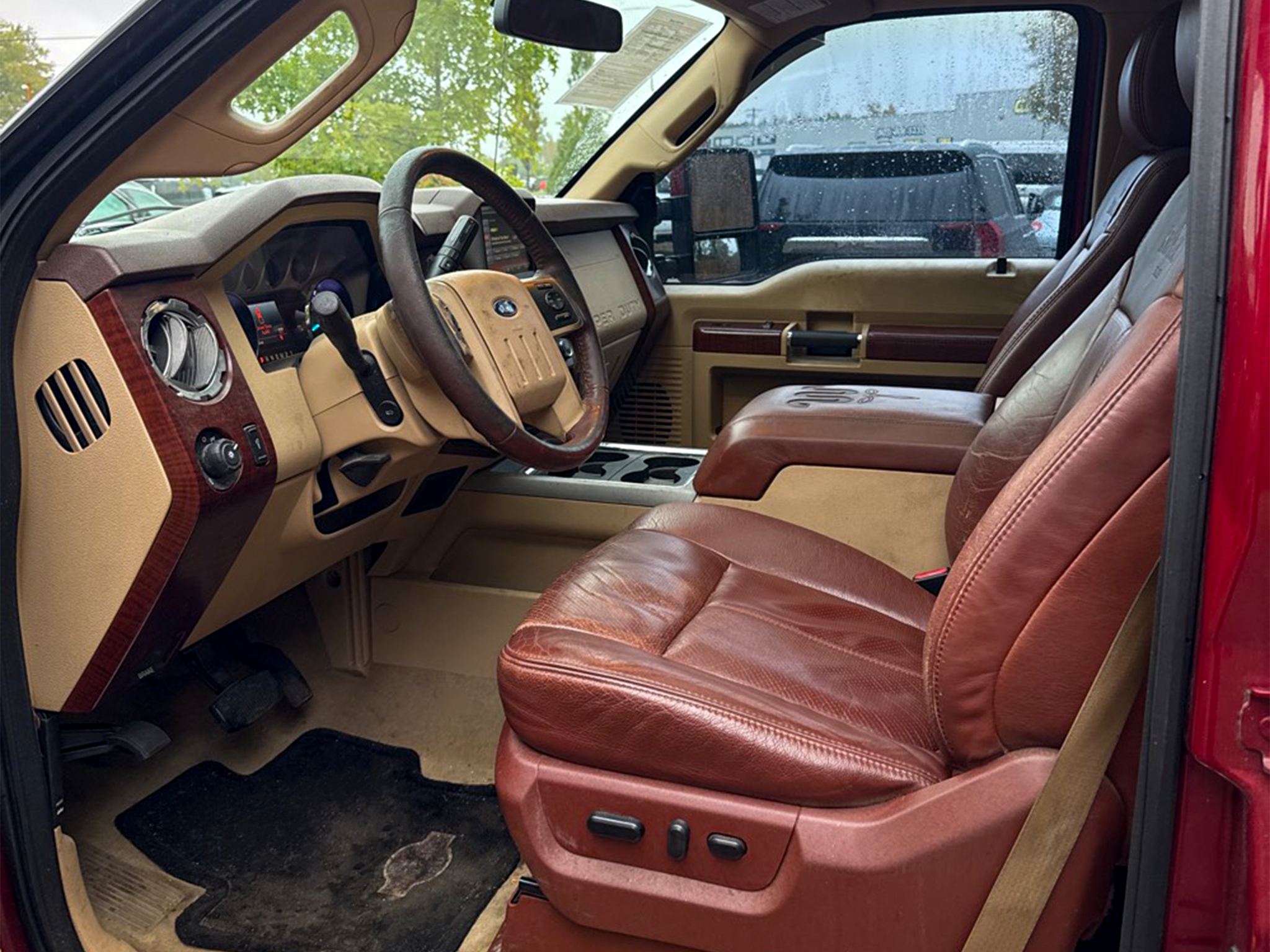 Ford Super Duty F-250 SRW  2013