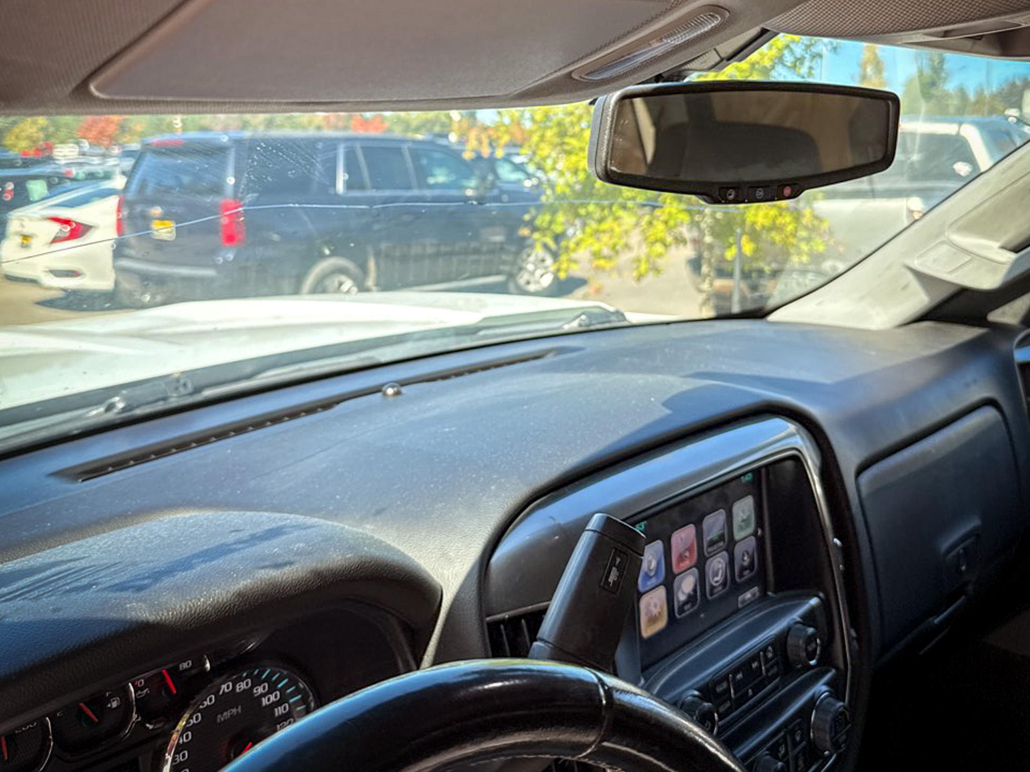 Chevrolet Silverado 1500 4WD Crew Cab 143.5" LT w/2LT 2018