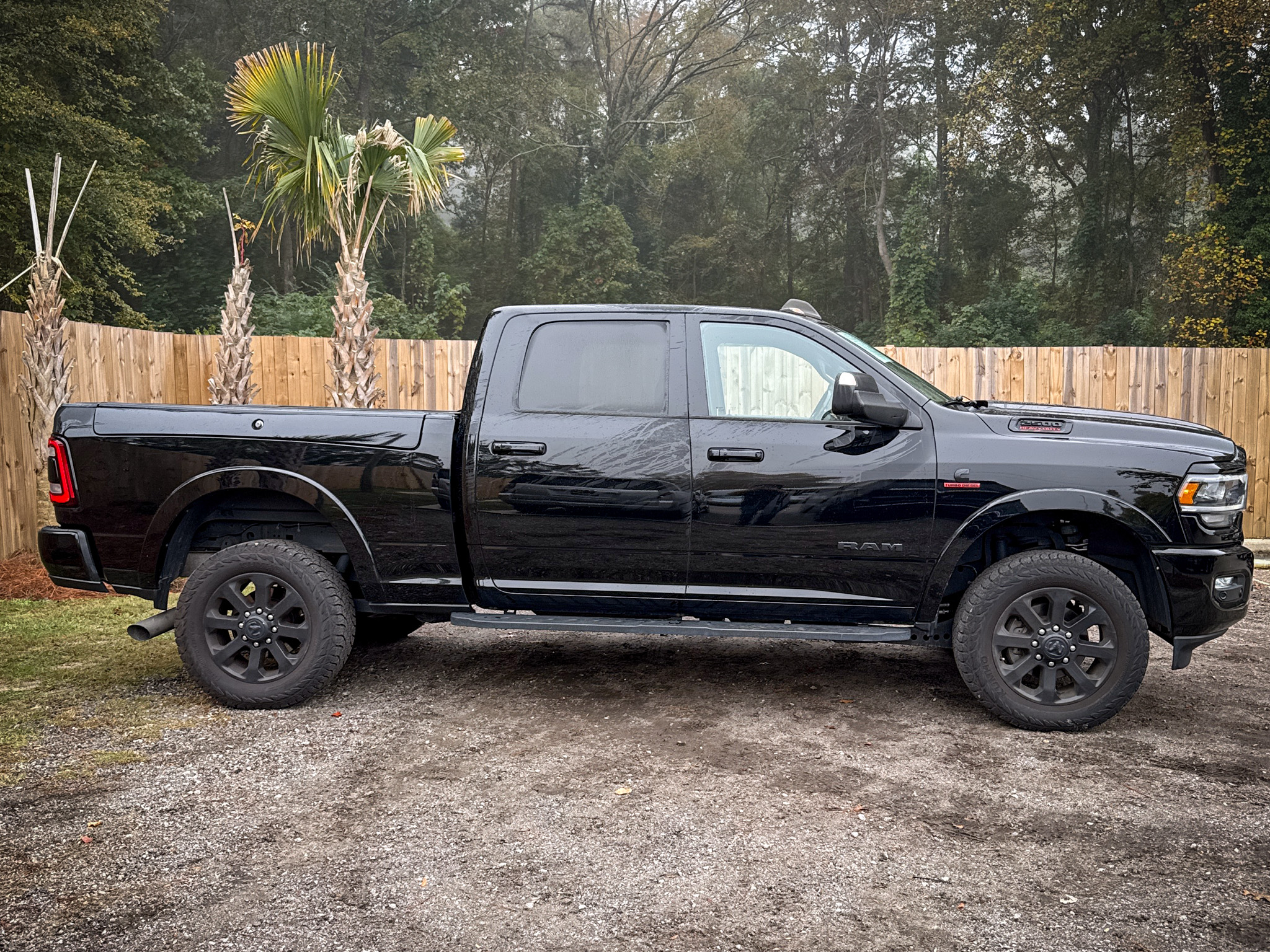 RAM 2500 Laramie 4x4 Crew Cab 6'4" Box 2019