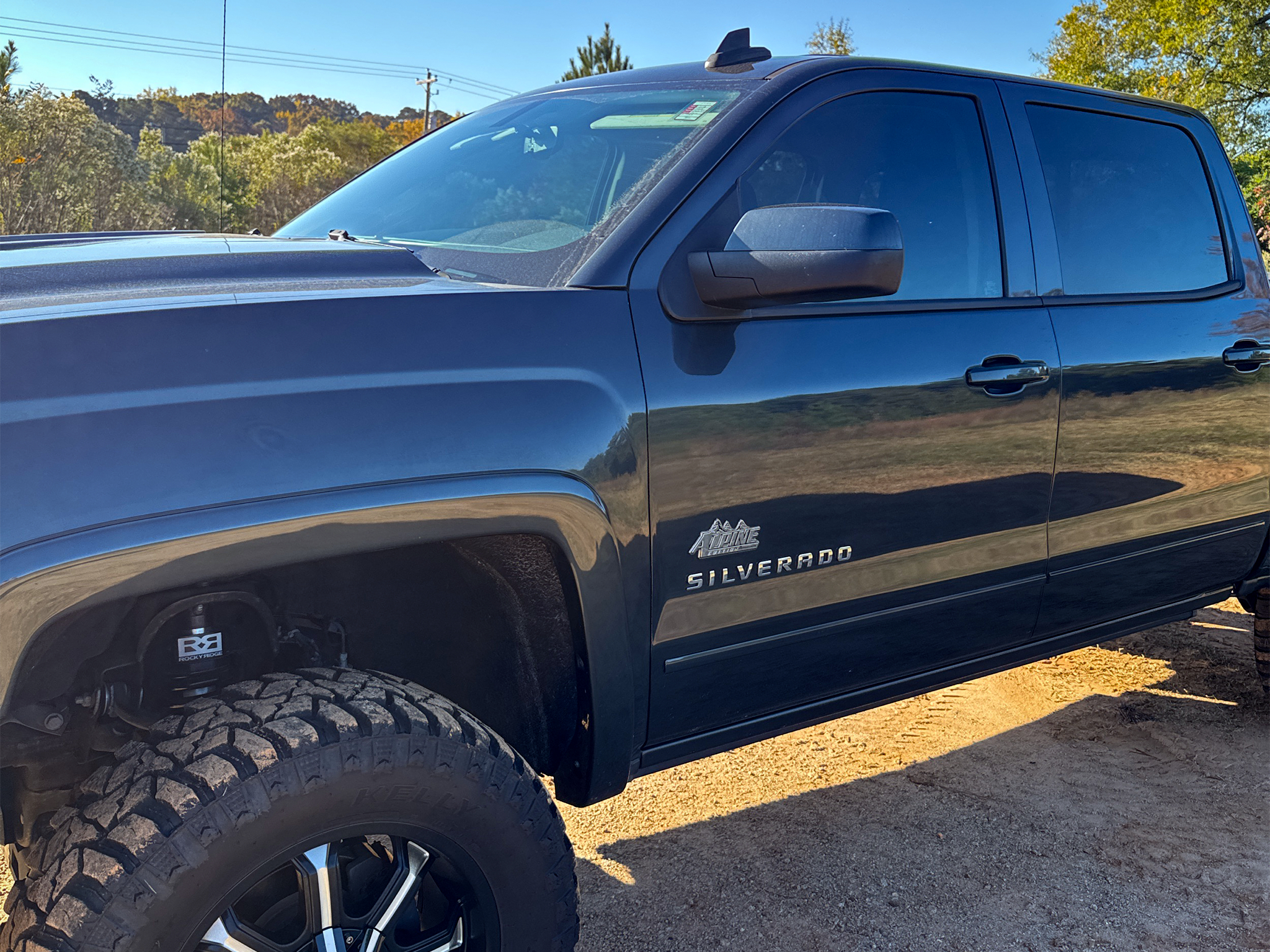 Chevrolet Silverado 1500 4WD Crew Cab 143.5" LT w/2LT 2018