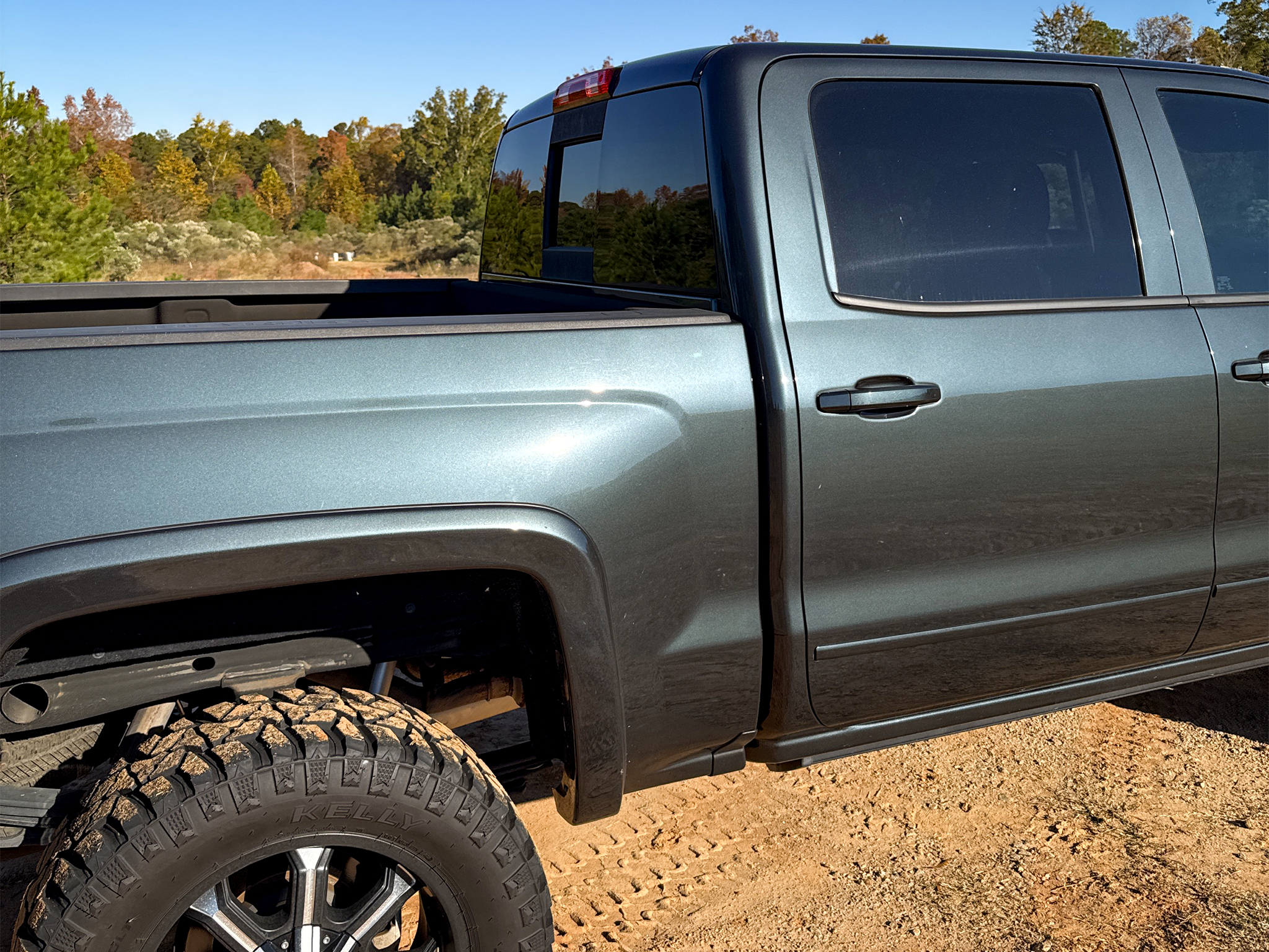 Chevrolet Silverado 1500 4WD Crew Cab 143.5" LT w/2LT 2018