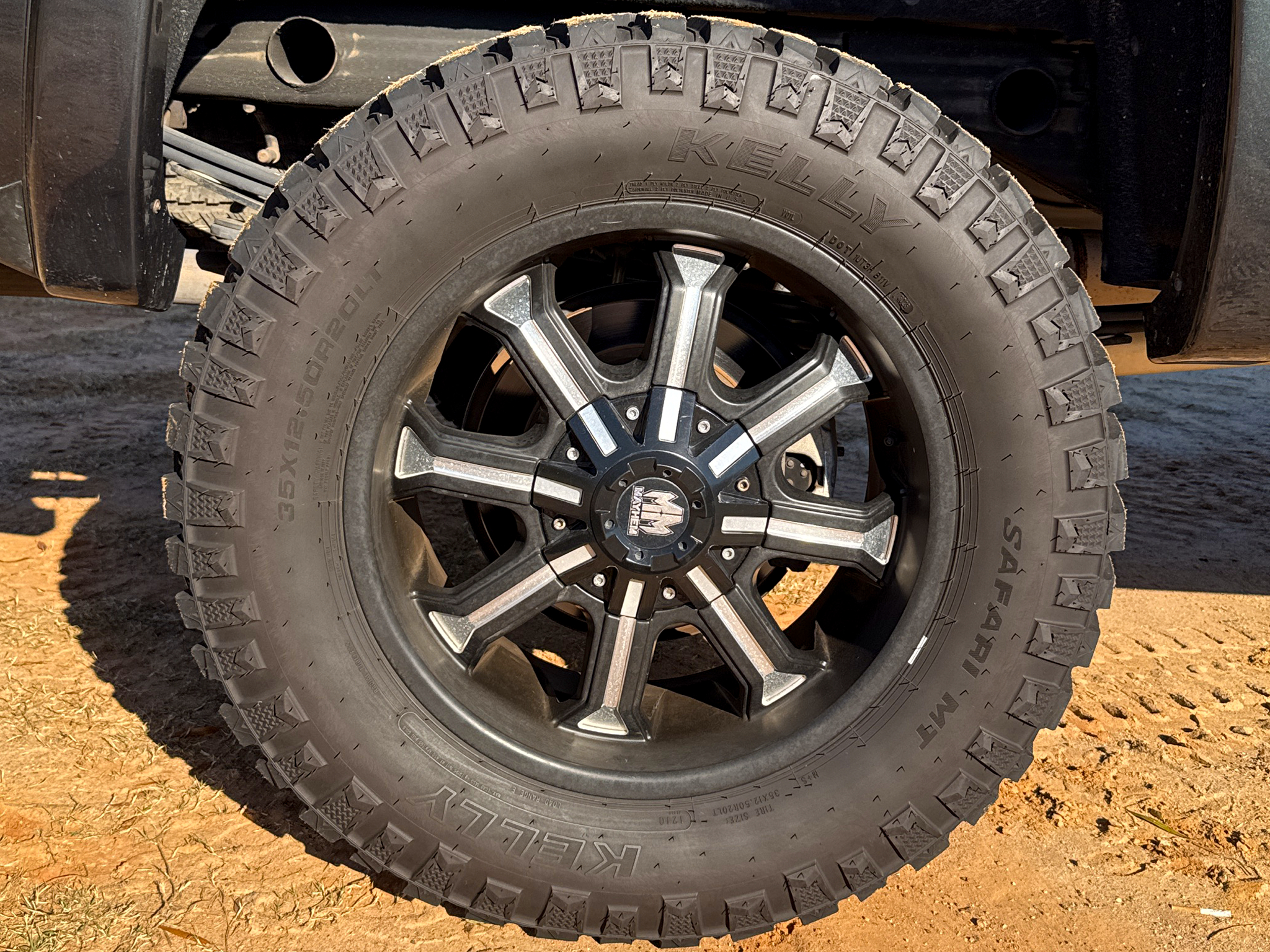 Chevrolet Silverado 1500 4WD Crew Cab 143.5" LT w/2LT 2018