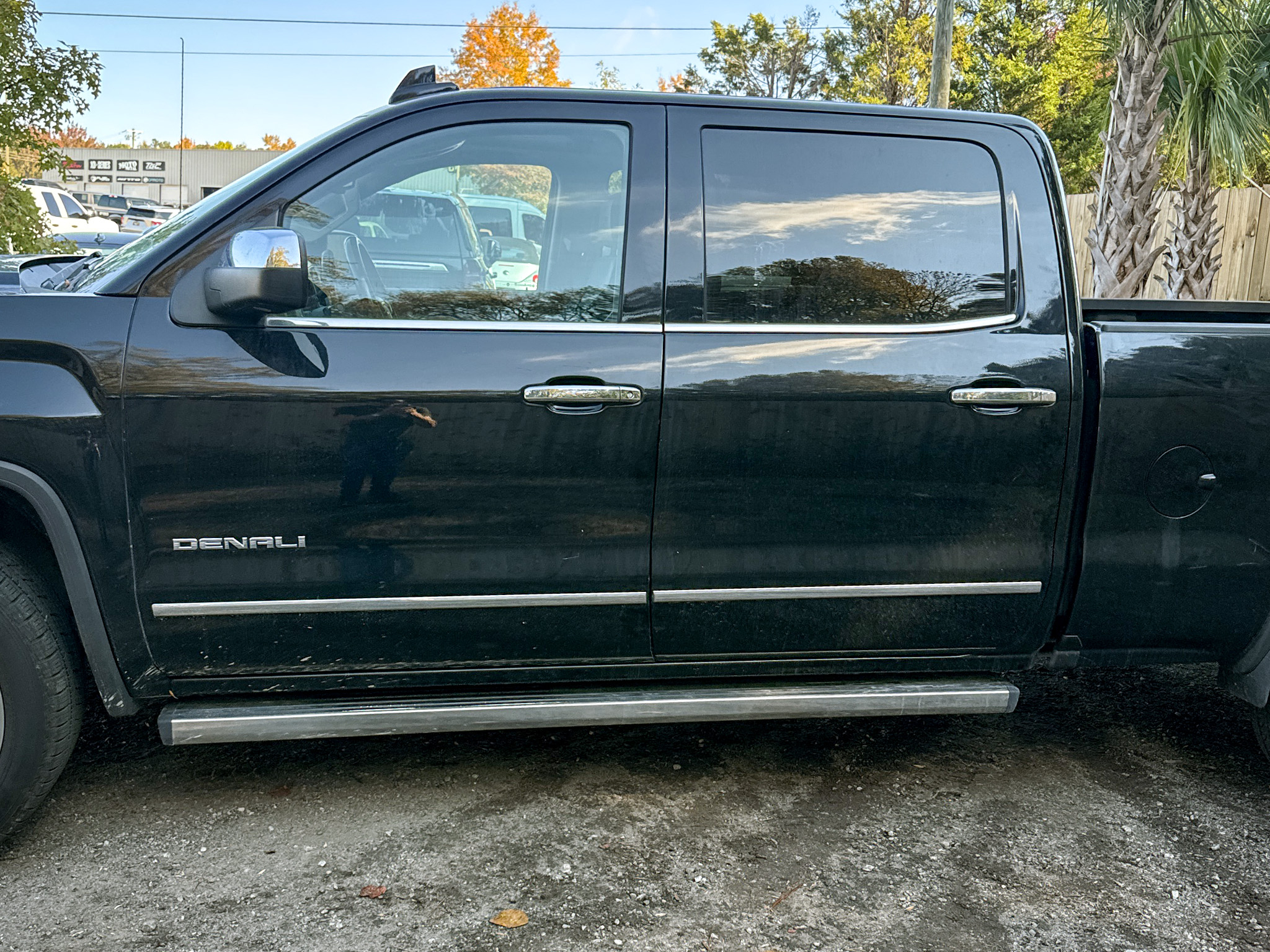 GMC Sierra 1500 4WD Crew Cab 153.0" Denali 2017
