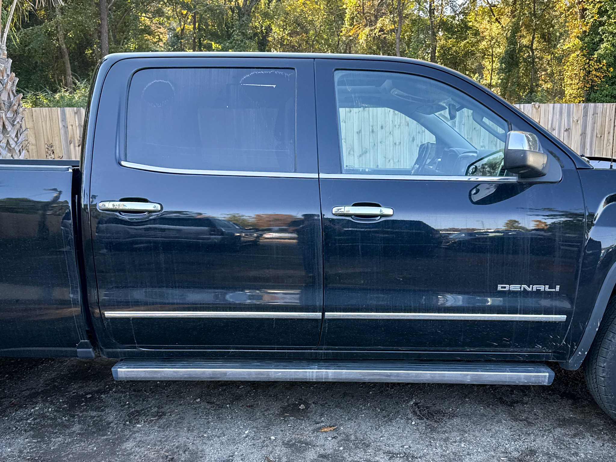 GMC Sierra 1500 4WD Crew Cab 153.0" Denali 2017