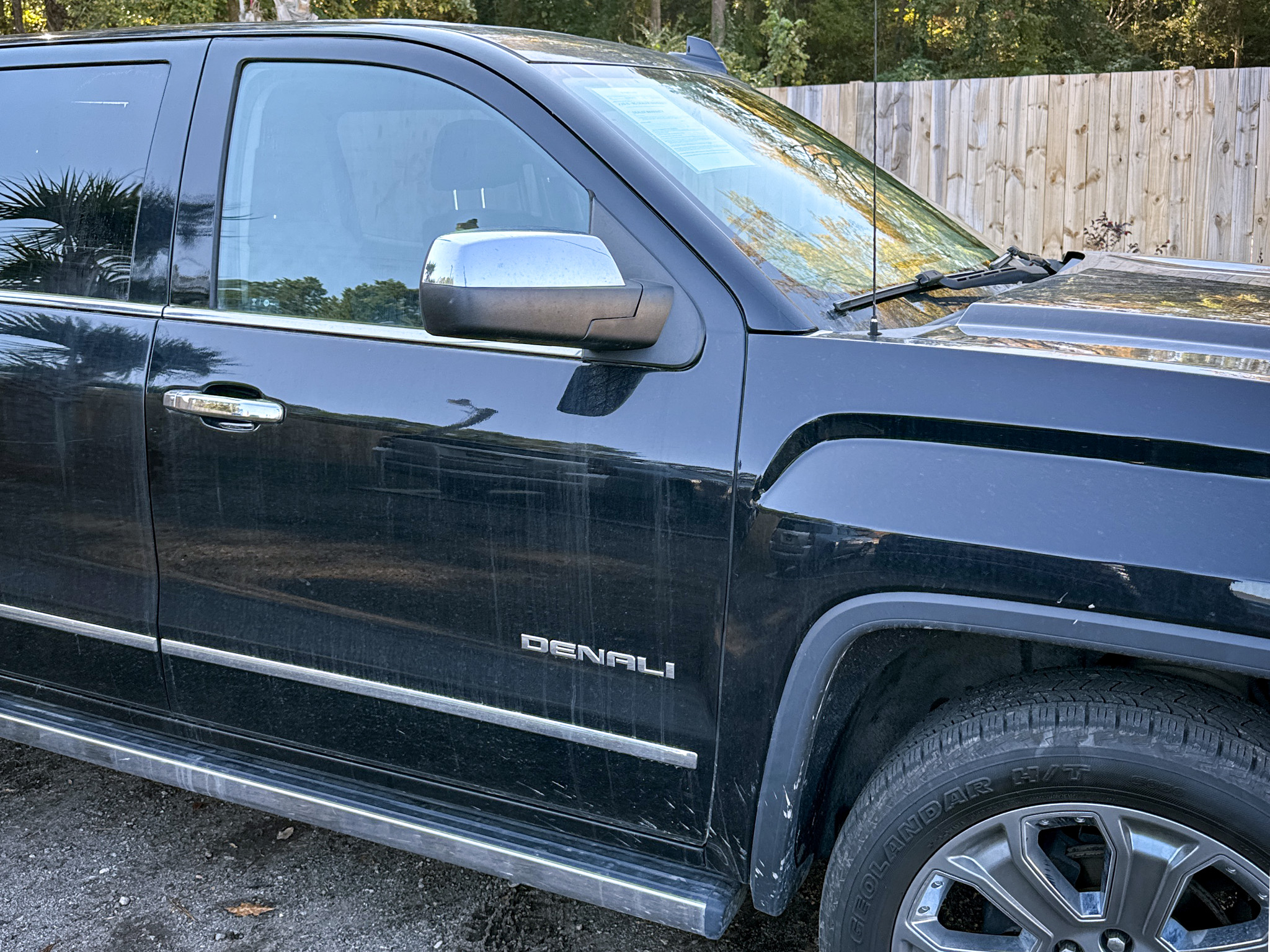 GMC Sierra 1500 4WD Crew Cab 153.0" Denali 2017