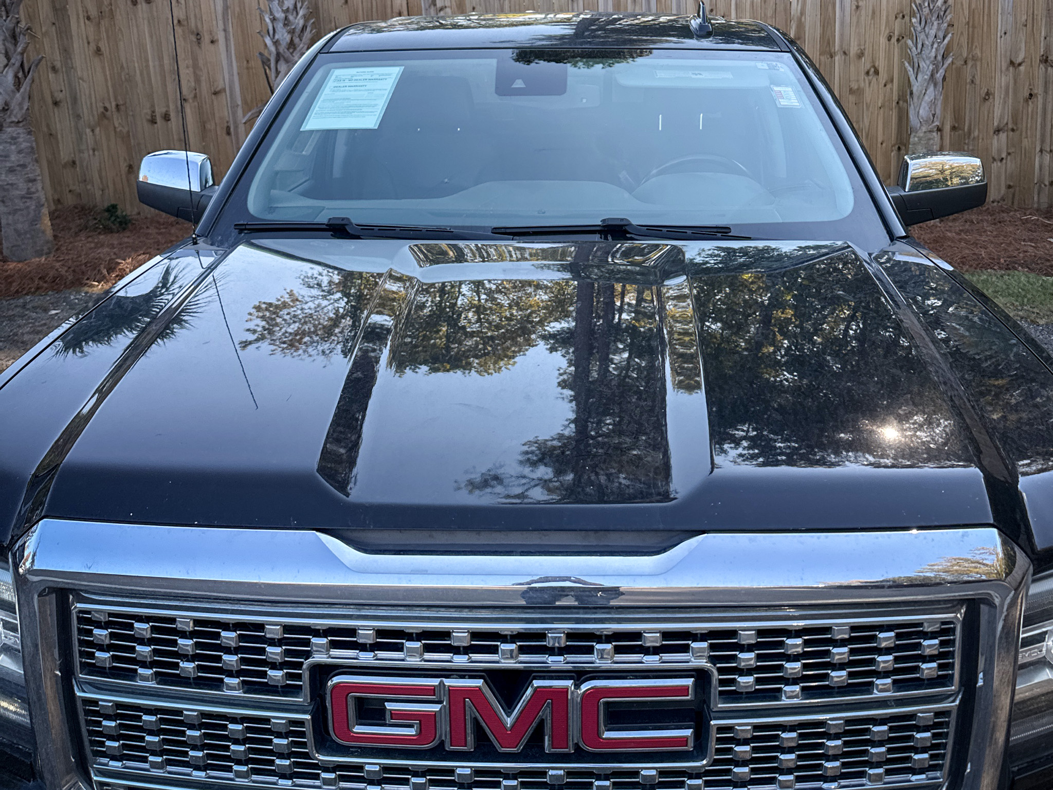 GMC Sierra 1500 4WD Crew Cab 153.0" Denali 2017