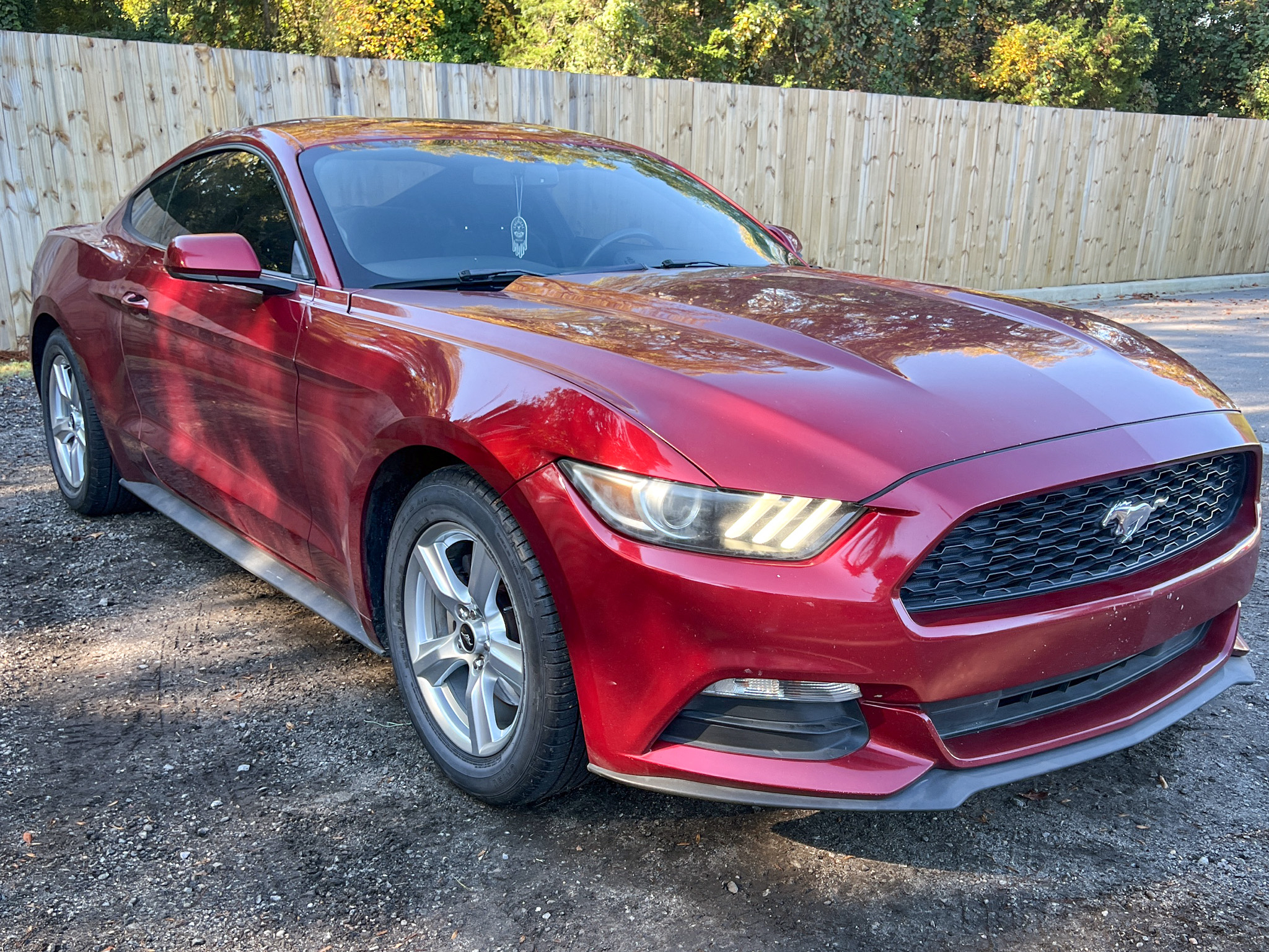Ford Mustang 2dr Fastback V6 2015