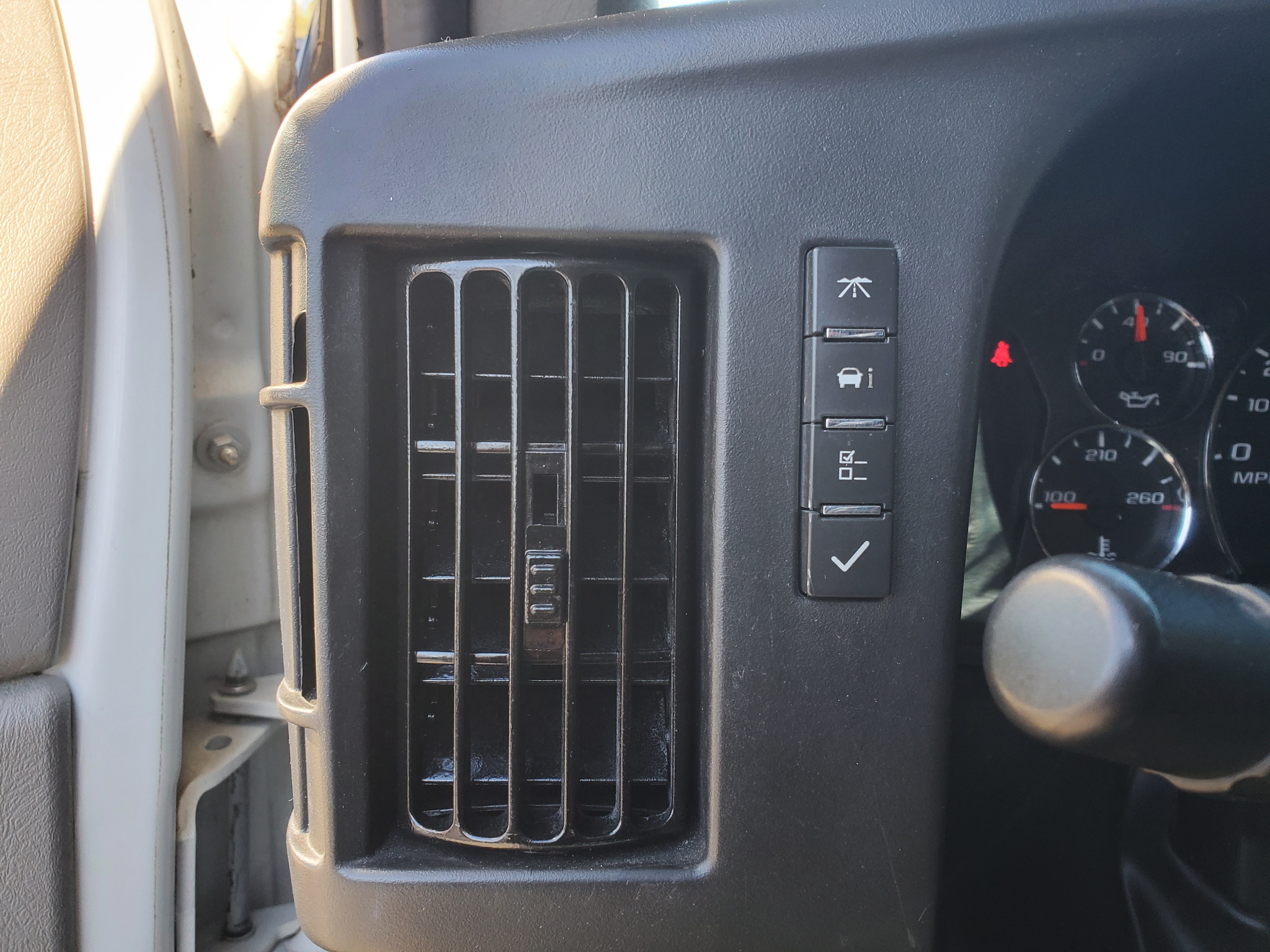 Chevrolet Express Cargo Van  2018