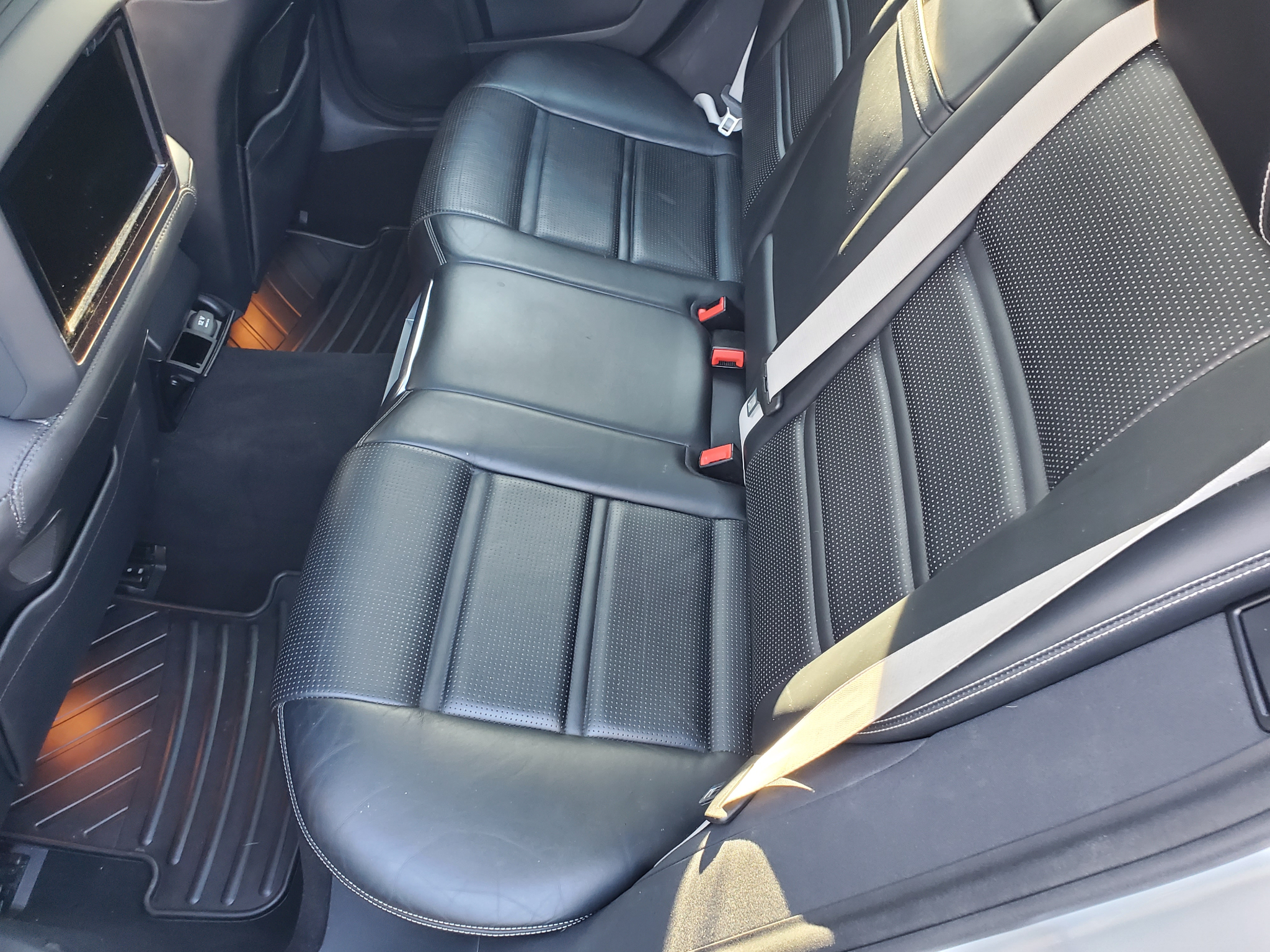 Mercedes-Benz E-Class  2016