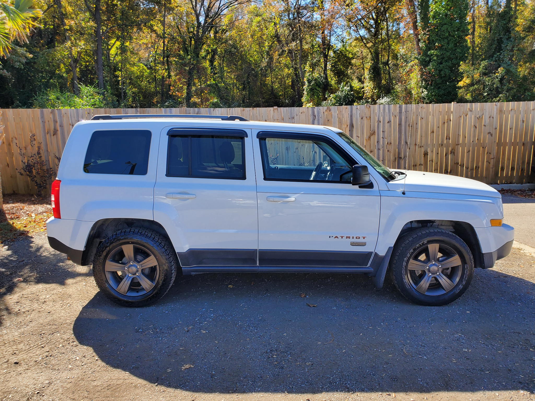 Jeep Patriot FWD 4dr 75th Anniversary 2016
