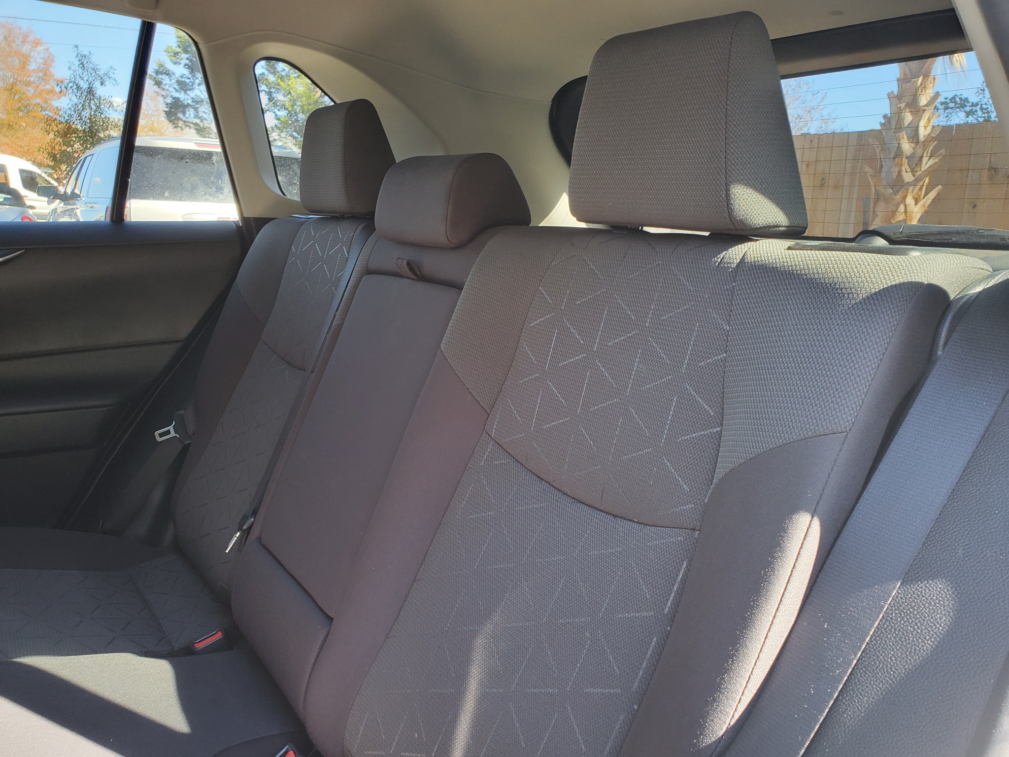 Toyota RAV4 XLE AWD (Natl) 2021