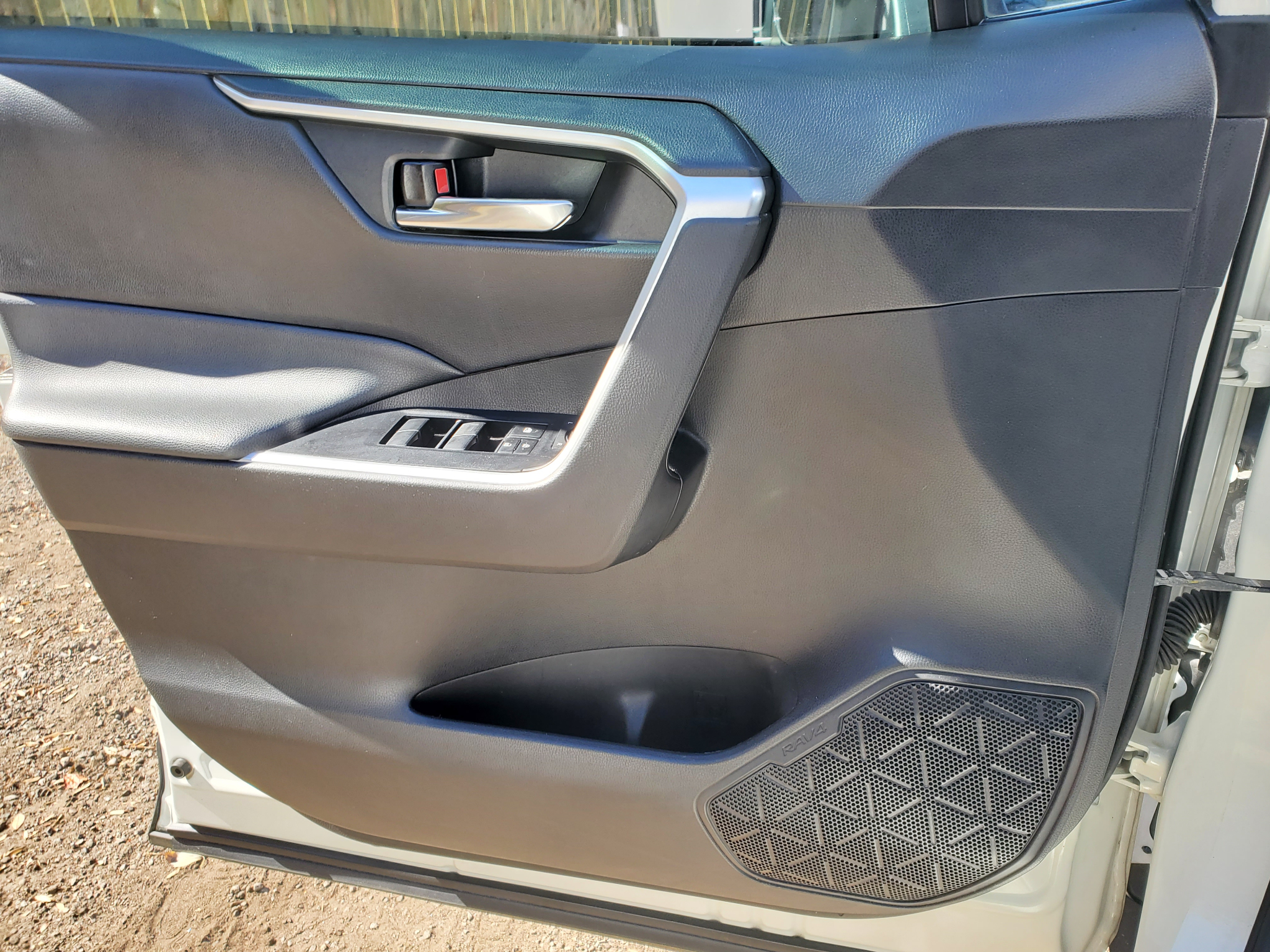 Toyota RAV4 XLE AWD (Natl) 2021