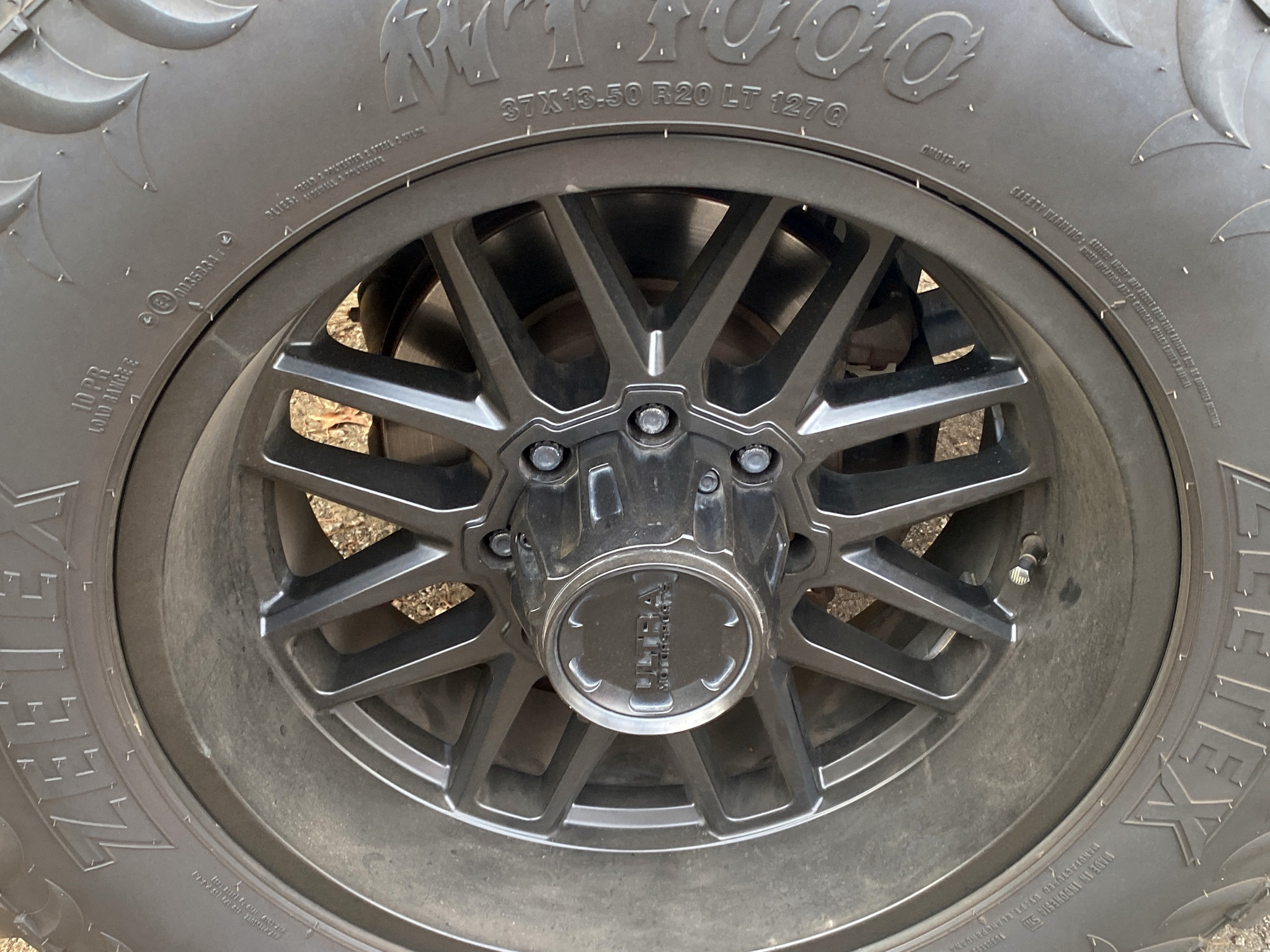 Ford Super Duty F-250 SRW  2011