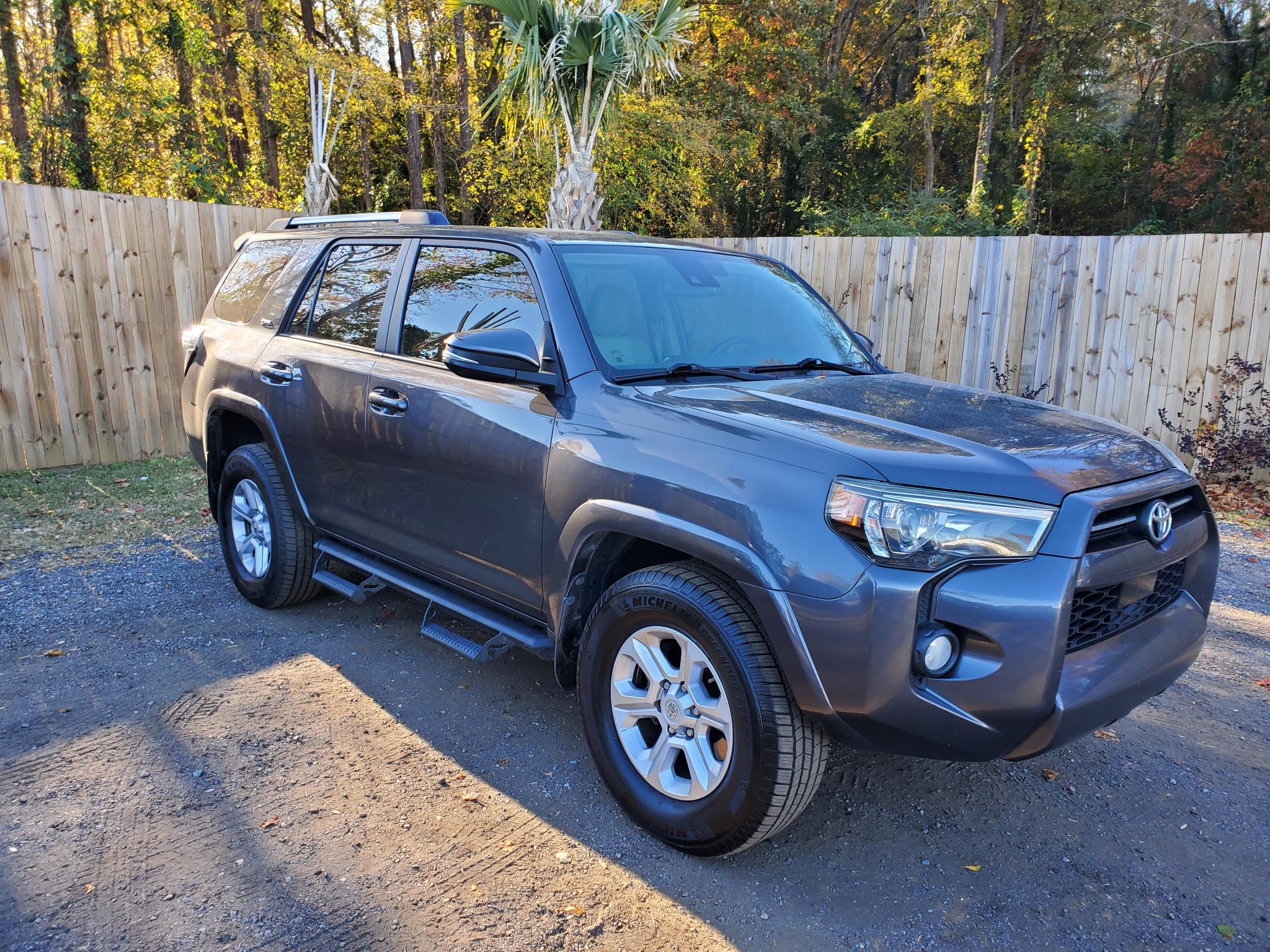 Toyota 4Runner SR5 2WD (Natl) 2020