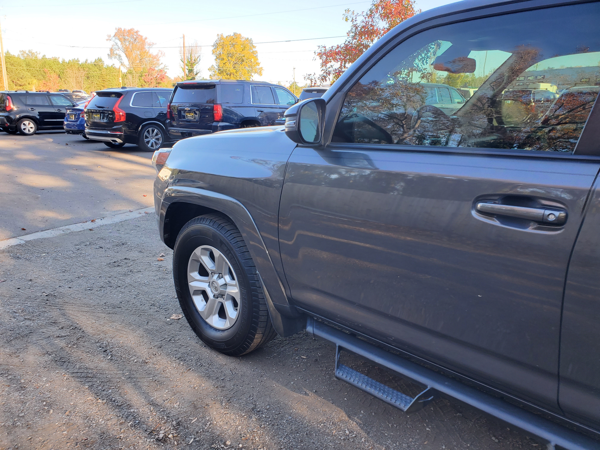 Toyota 4Runner SR5 2WD (Natl) 2020