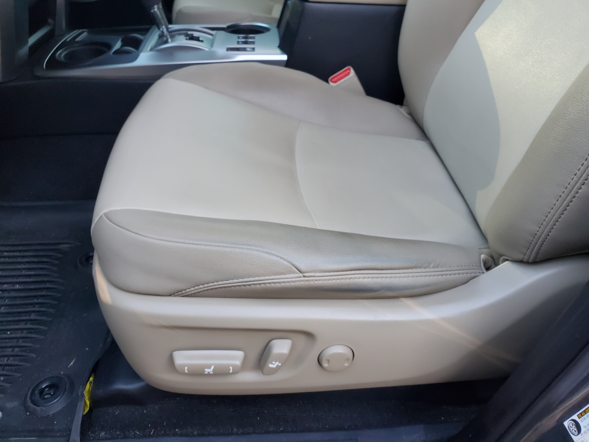 Toyota 4Runner SR5 2WD (Natl) 2020