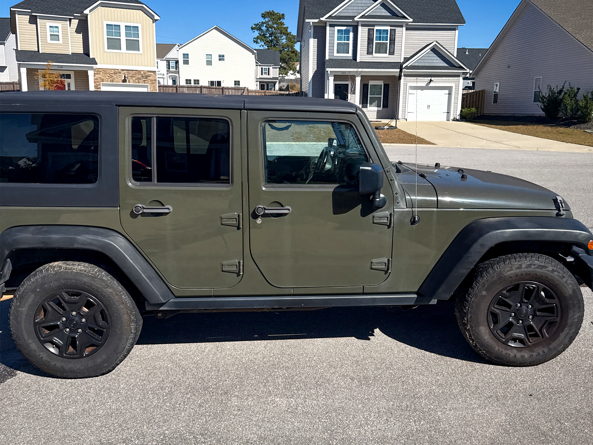 Jeep Wrangler Unlimited 4WD 4dr Willys Wheeler 2016