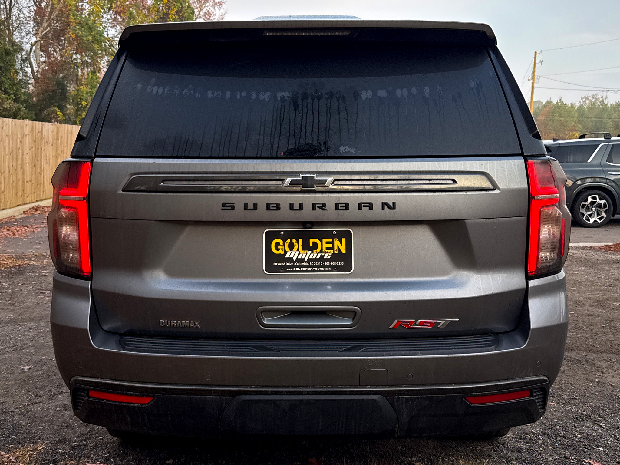 Chevrolet Suburban  2021