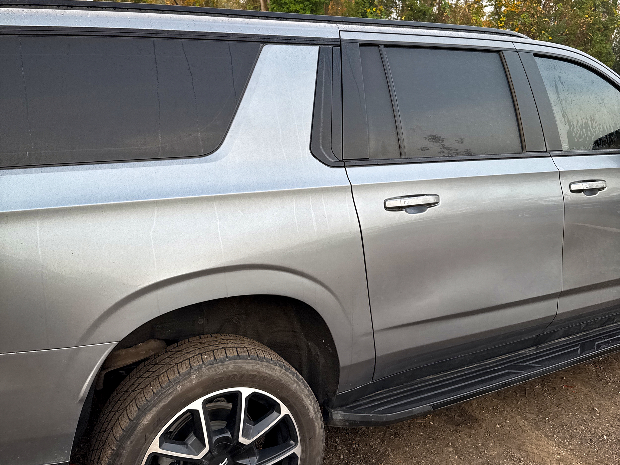 Chevrolet Suburban  2021