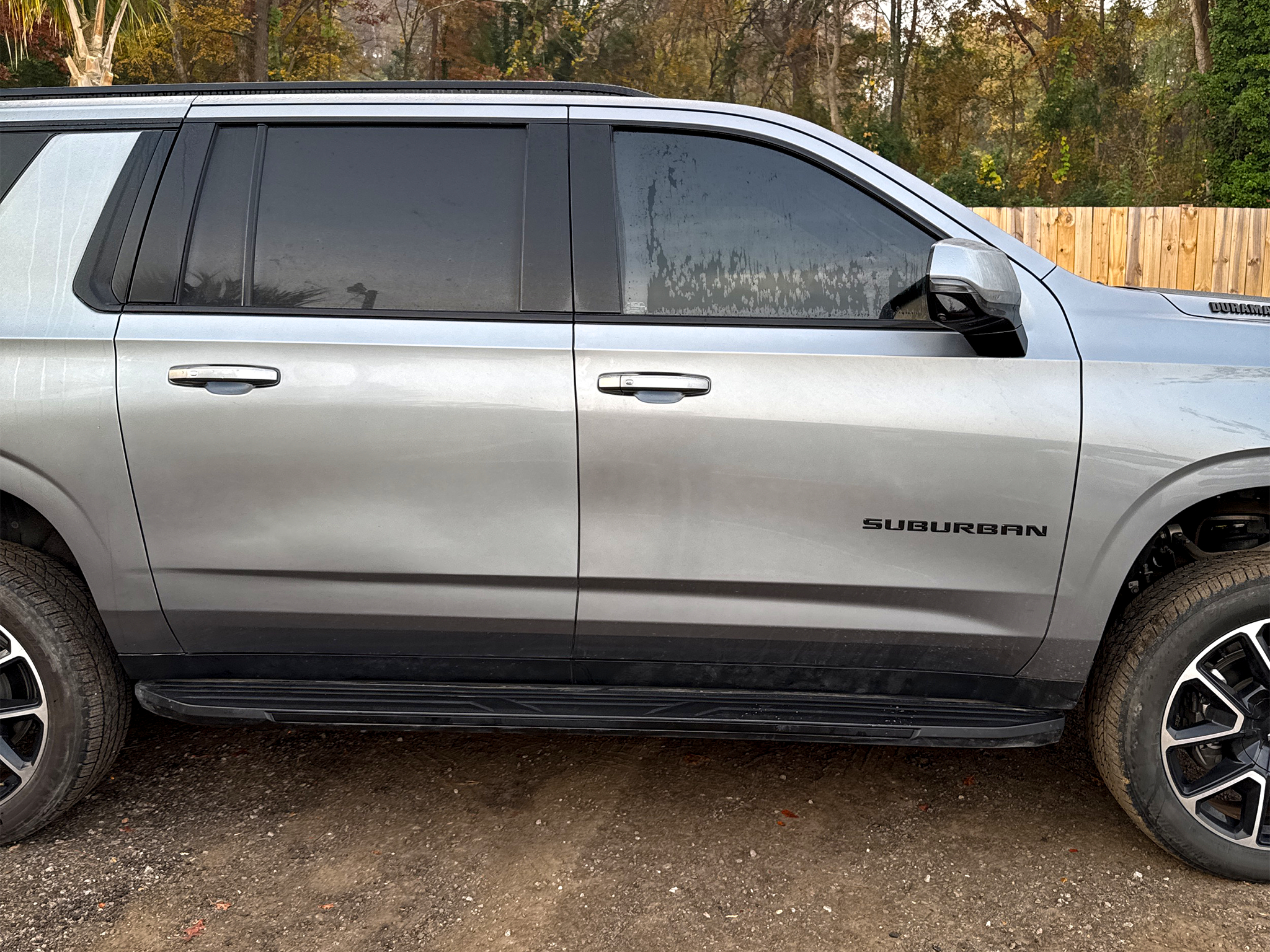 Chevrolet Suburban  2021