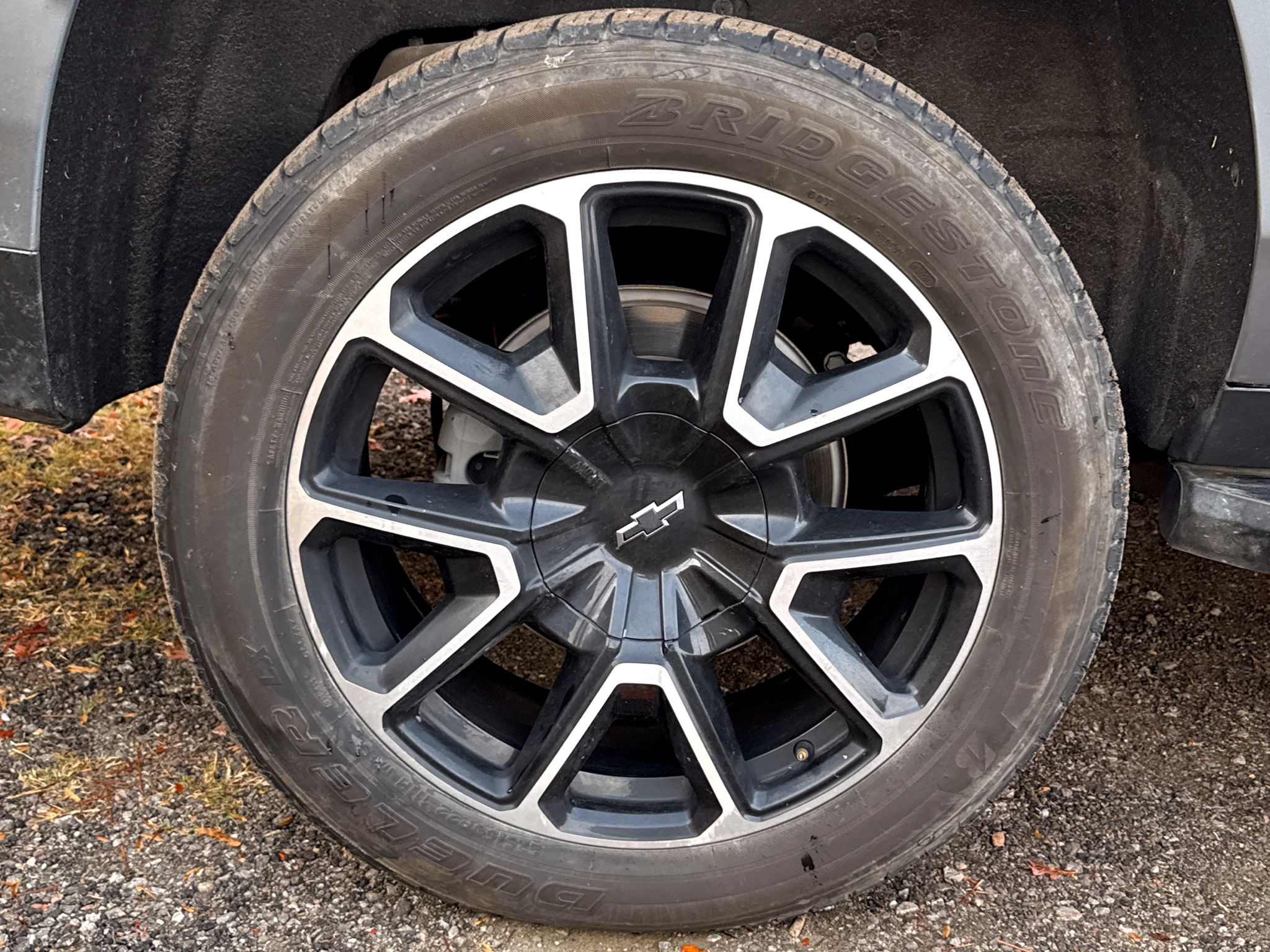 Chevrolet Suburban  2021