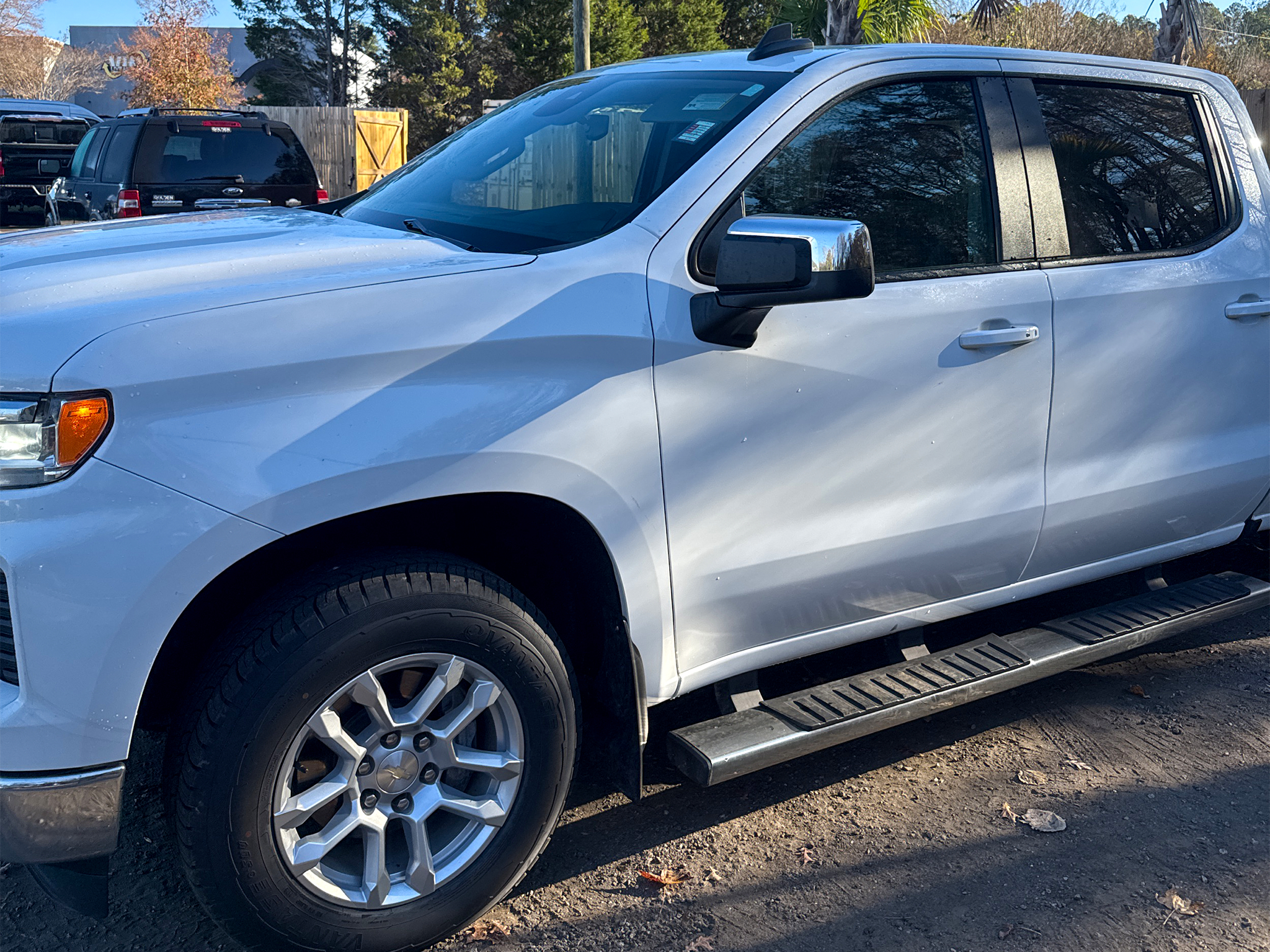 Chevrolet Silverado 1500 4WD Crew Cab 147" LT w/1LT 2023