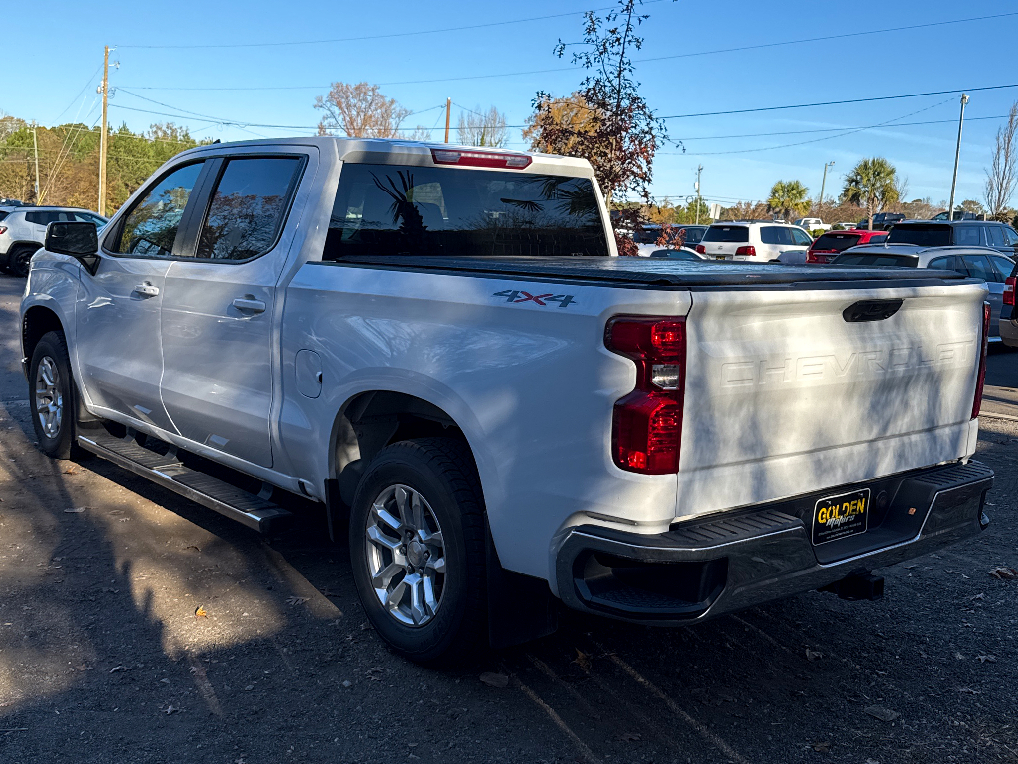 Chevrolet Silverado 1500 4WD Crew Cab 147" LT w/1LT 2023