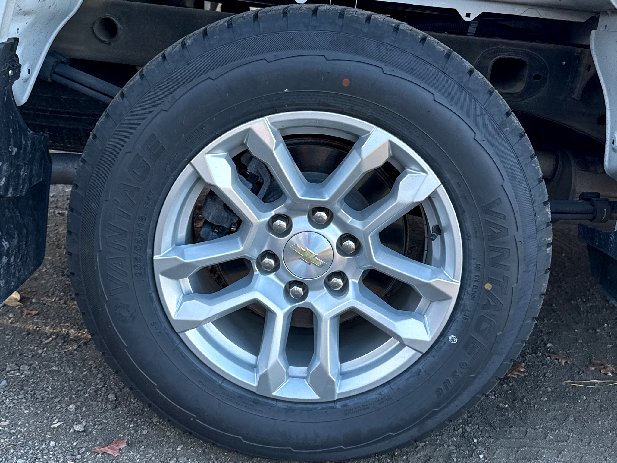 Chevrolet Silverado 1500 4WD Crew Cab 147" LT w/1LT 2023