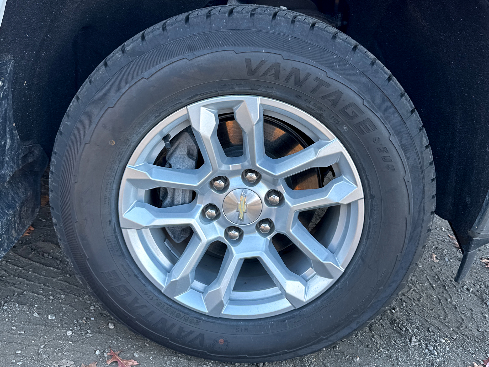 Chevrolet Silverado 1500 4WD Crew Cab 147" LT w/1LT 2023