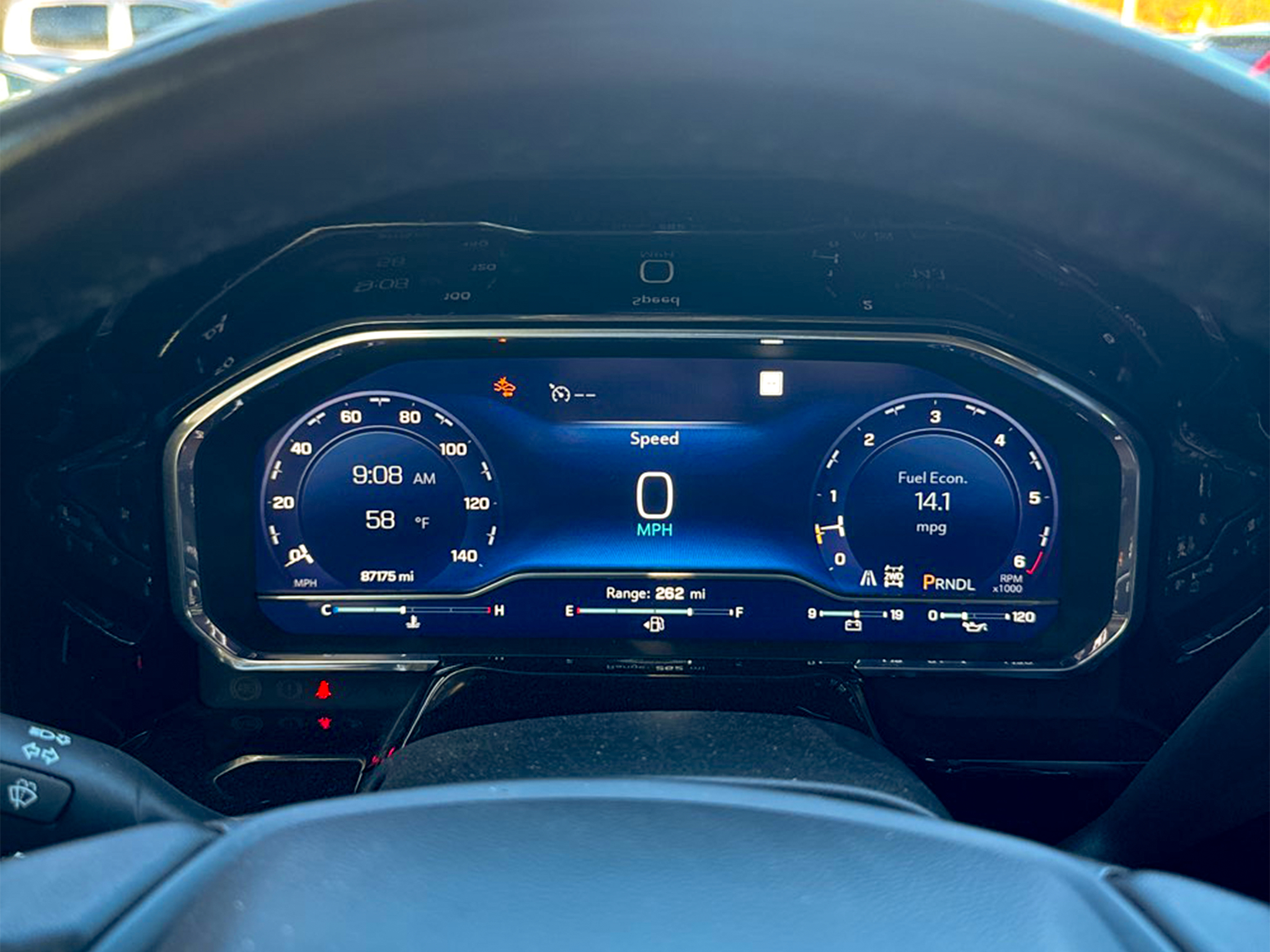 Chevrolet Silverado 1500 4WD Crew Cab 147" LT w/1LT 2023