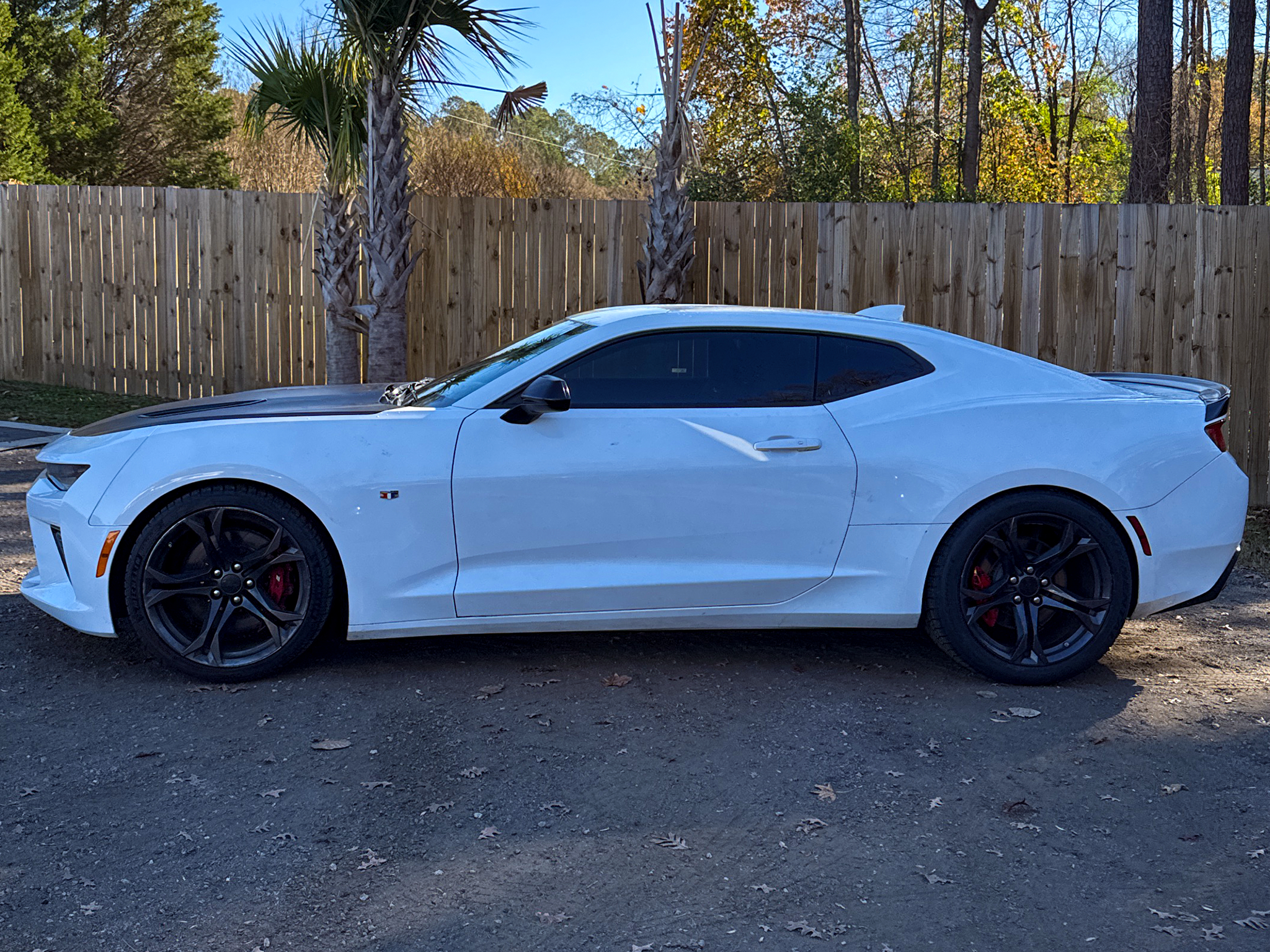 Chevrolet Camaro 2dr Cpe 1SS 2018