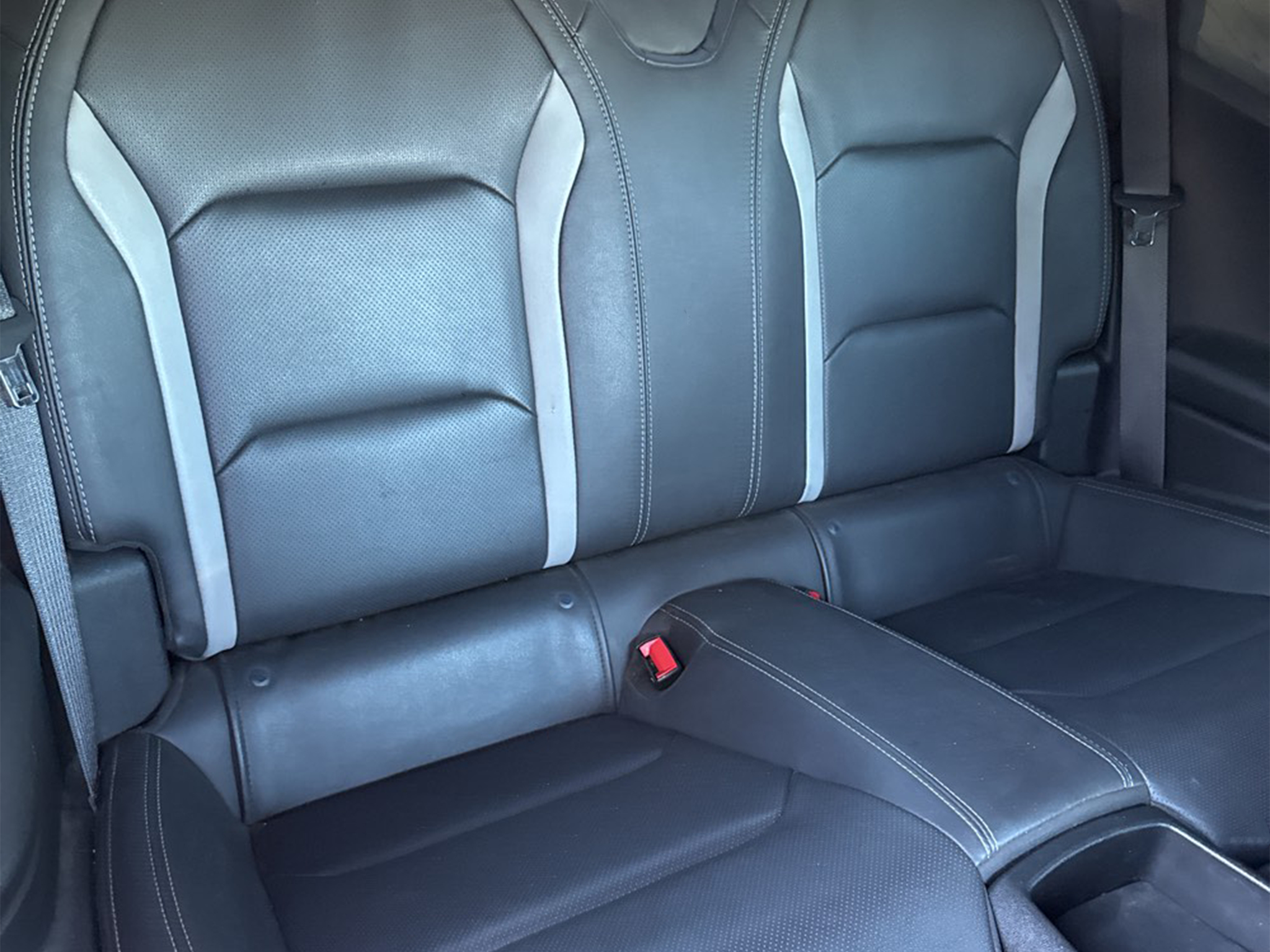 Chevrolet Camaro 2dr Cpe 1SS 2018