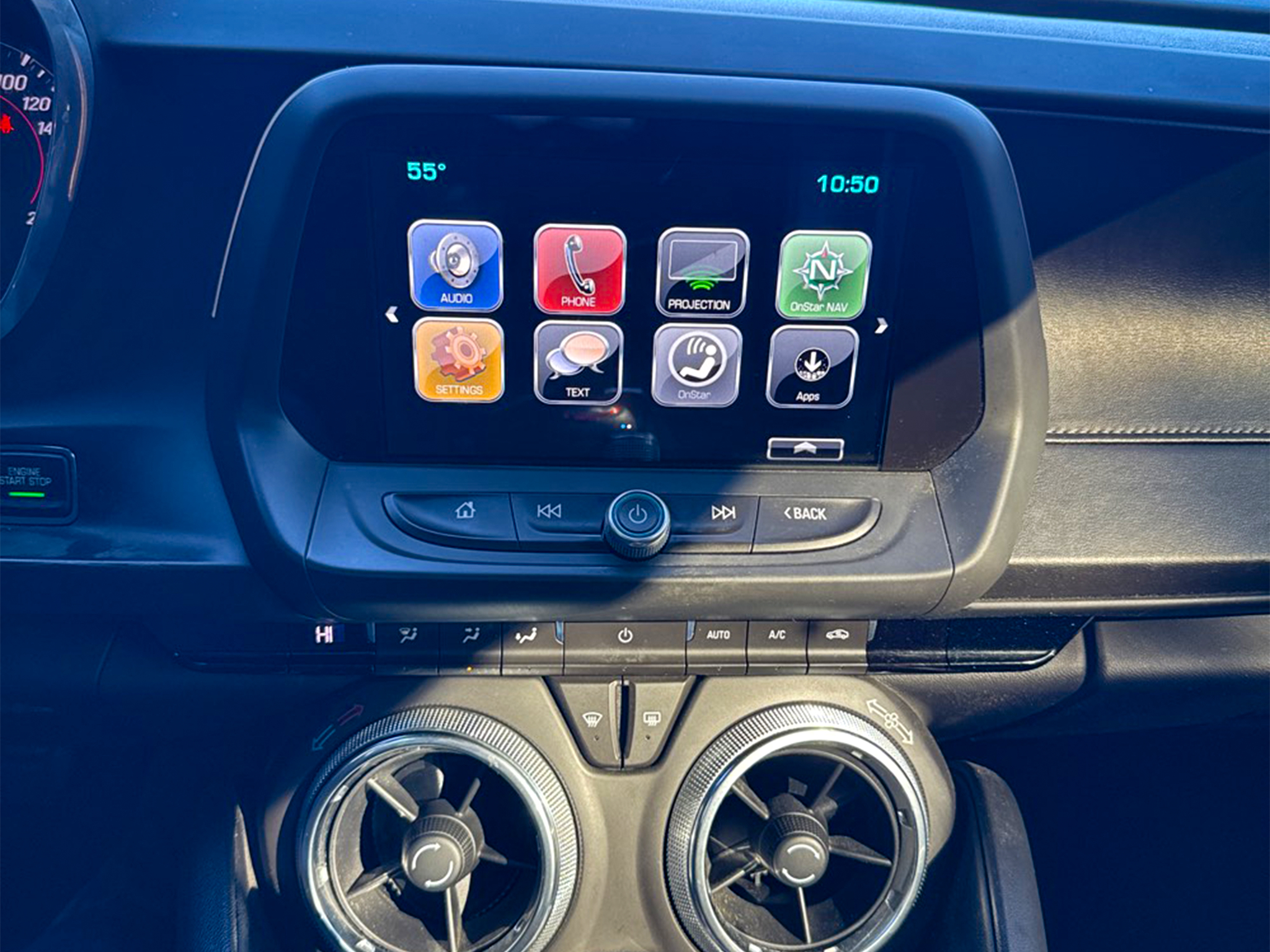 Chevrolet Camaro 2dr Cpe 1SS 2018